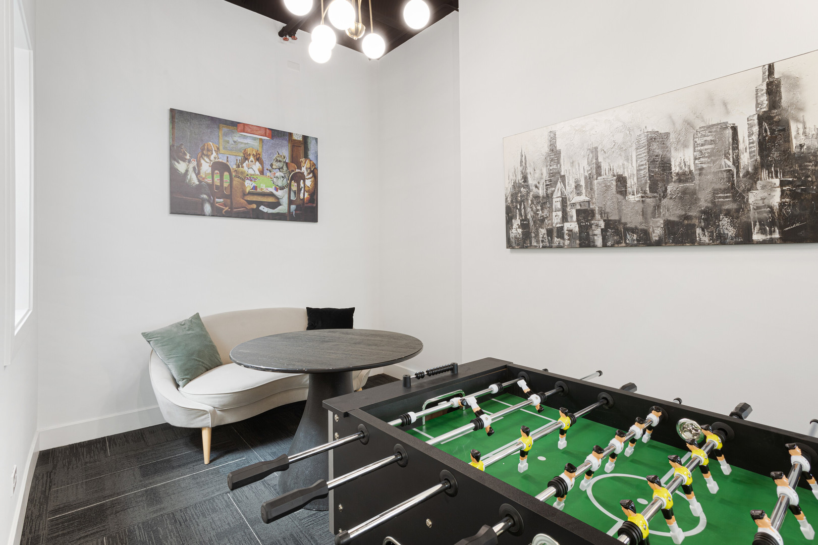 6026 N Winthrop Avenue Unit: 5B