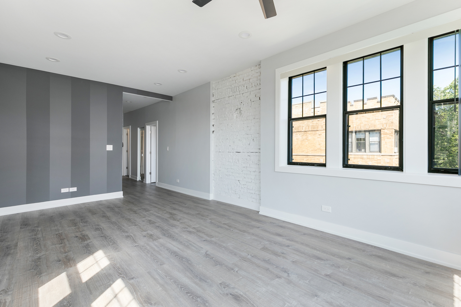 7618 N Eastlake Terrace Unit: 3