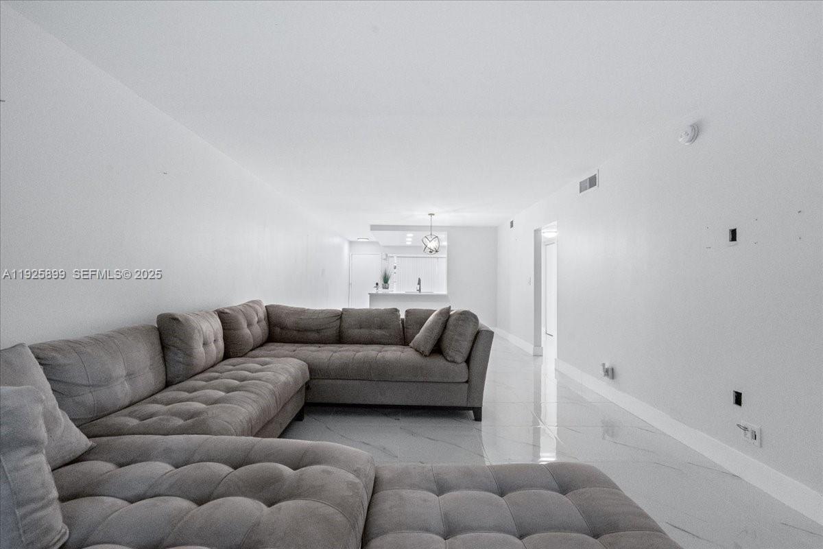 2303 Lucaya Lane E2