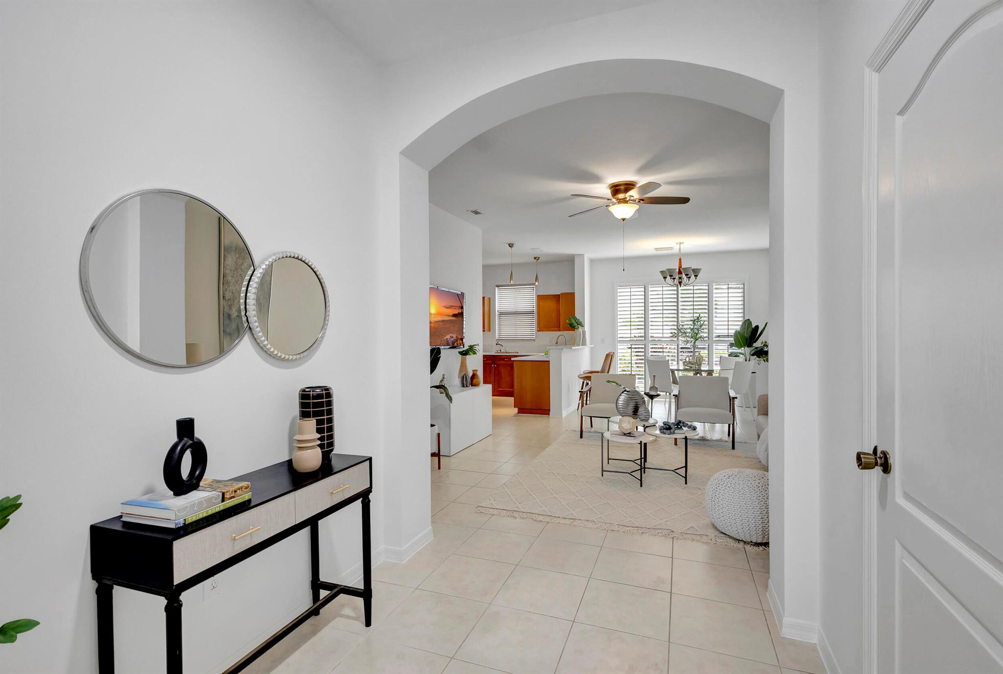 6110 Seminole Gardens Circle