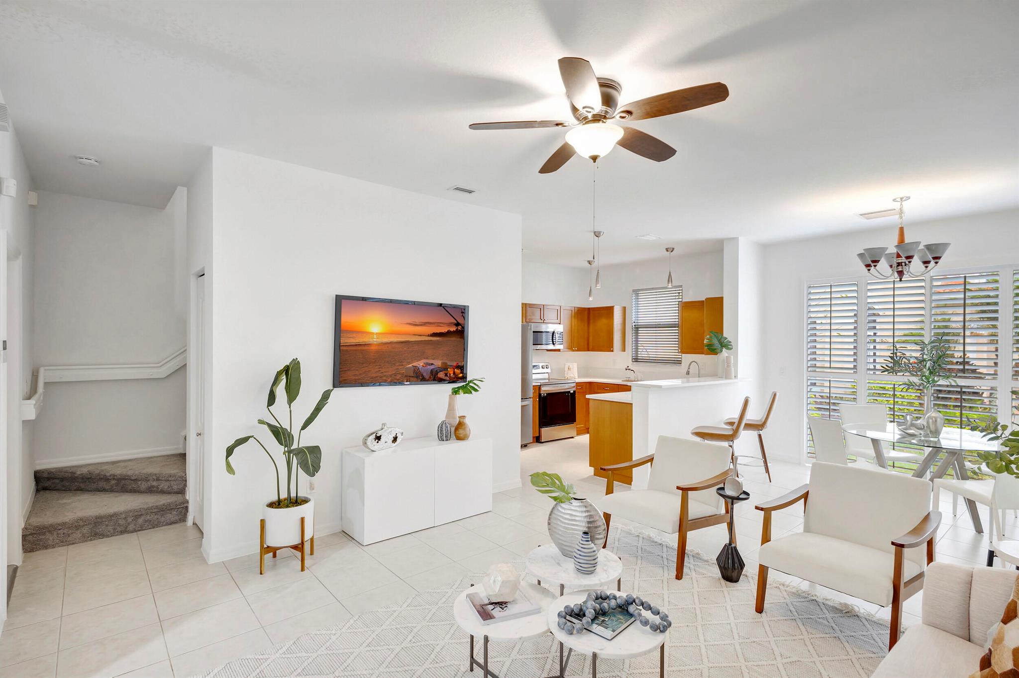 6110 Seminole Gardens Circle