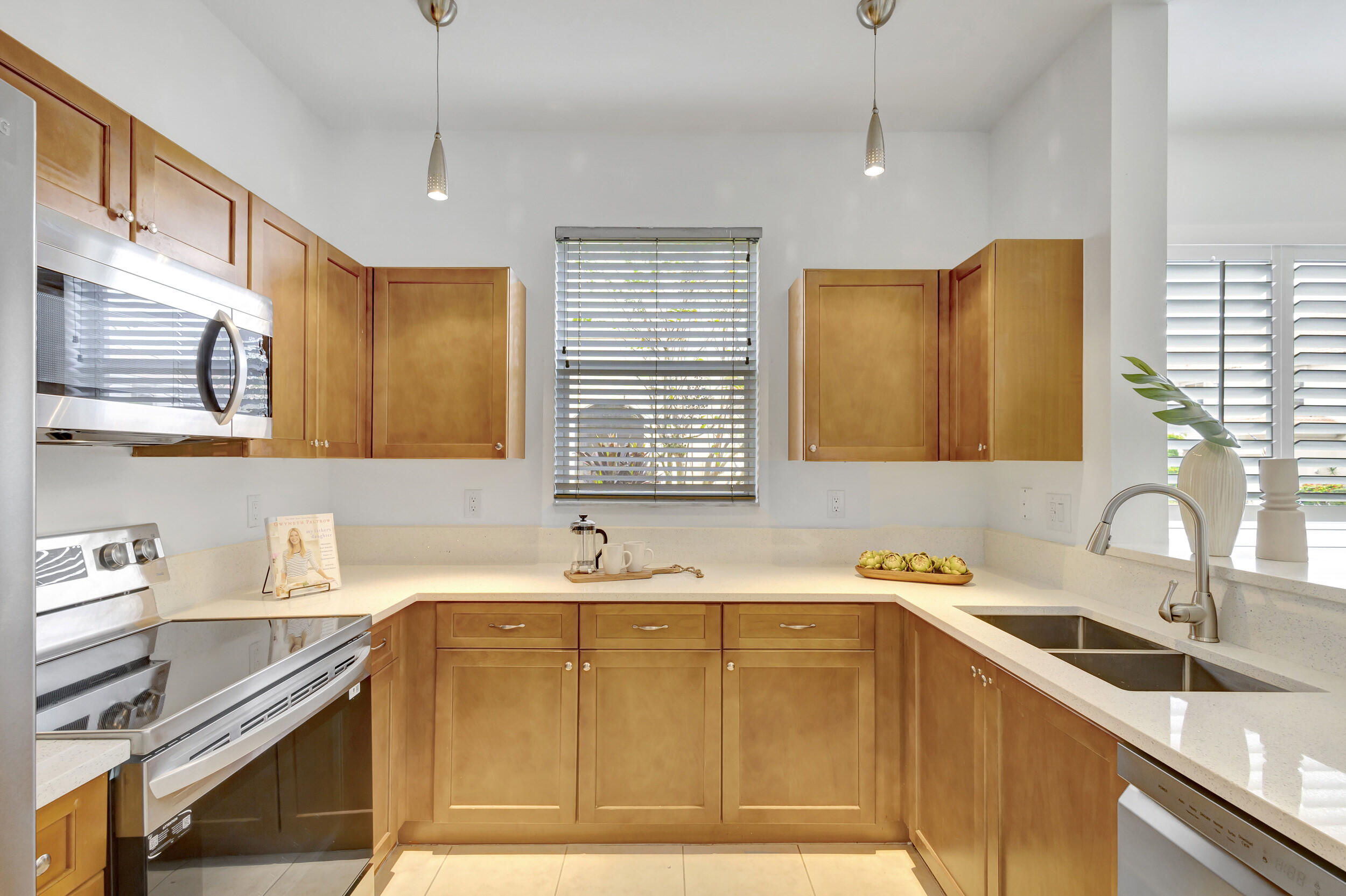 6110 Seminole Gardens Circle