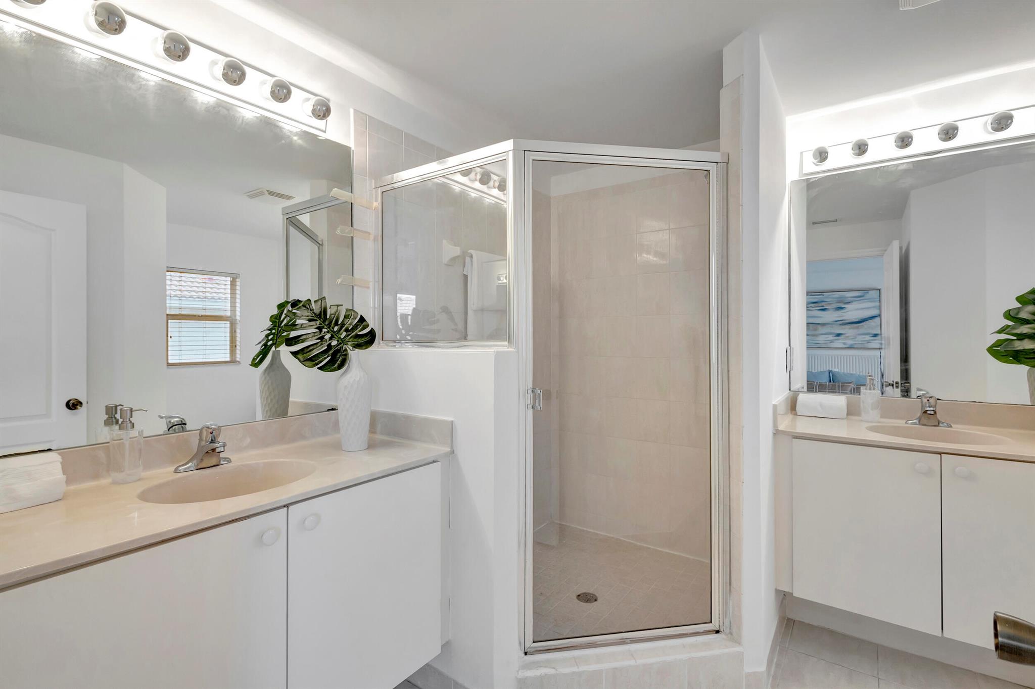 6110 Seminole Gardens Circle