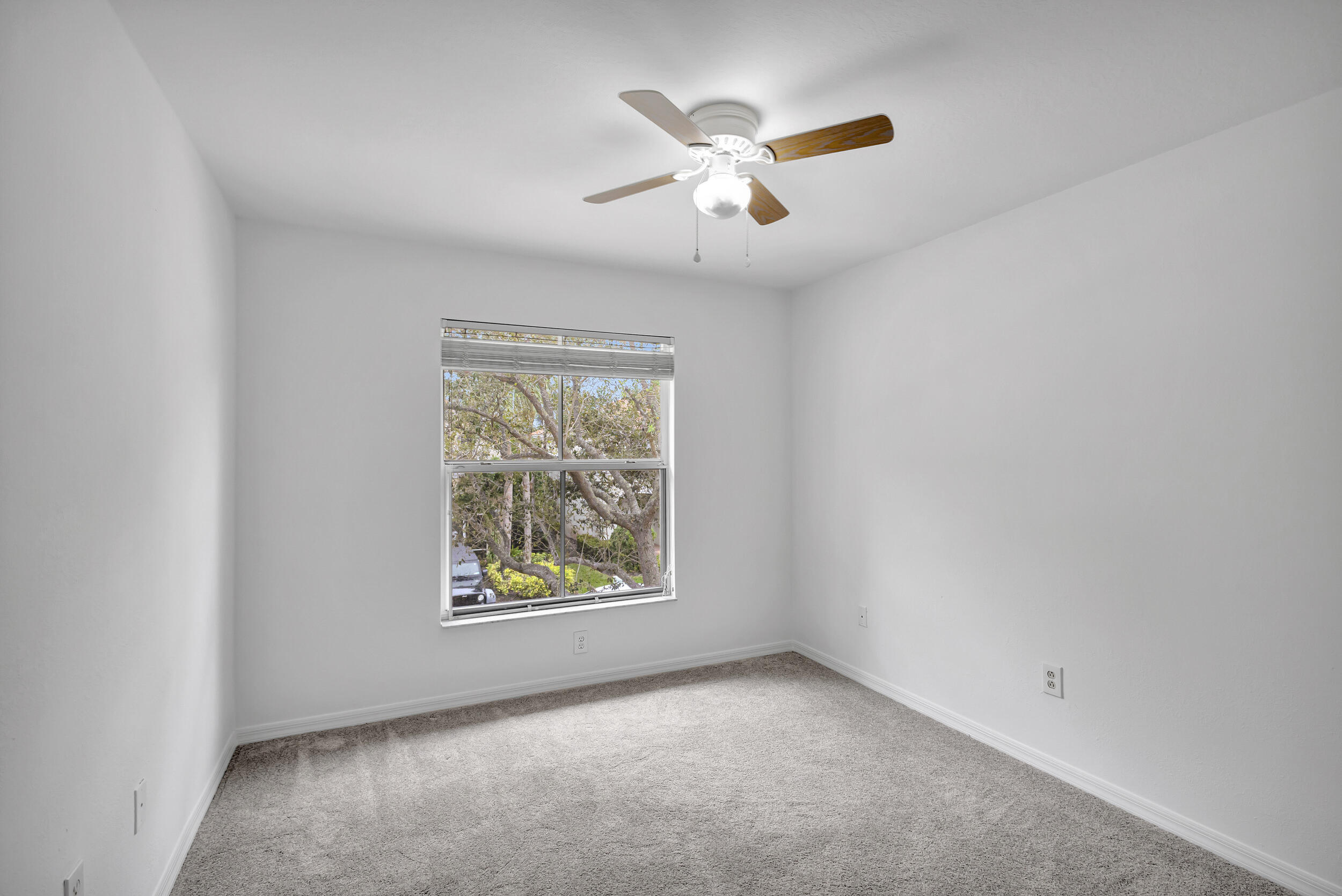 6110 Seminole Gardens Circle