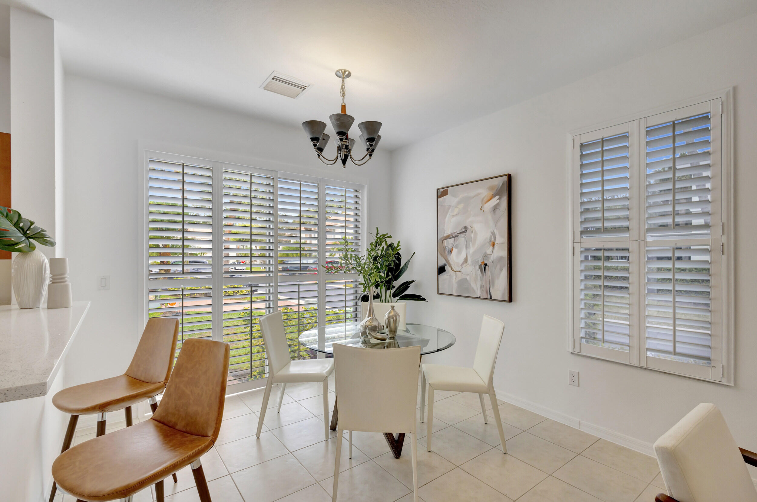 6110 Seminole Gardens Circle