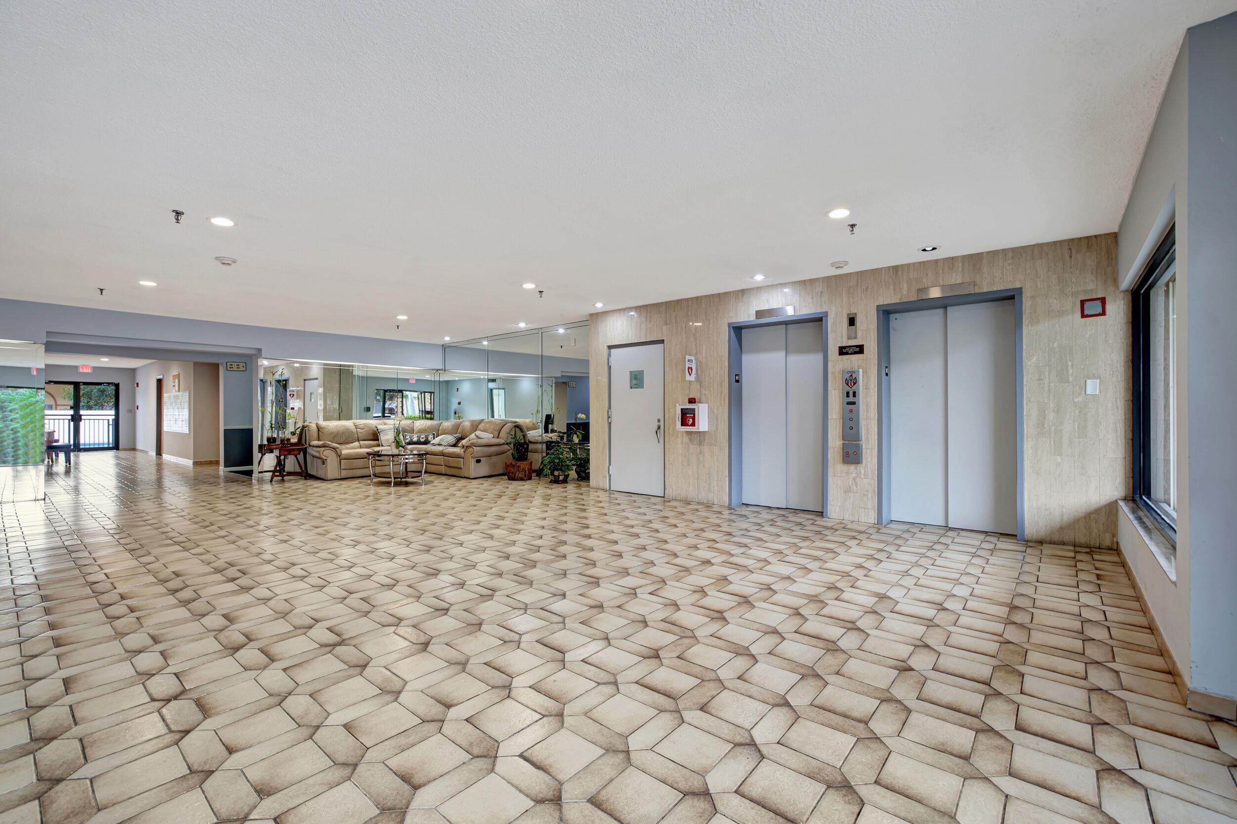 1301 NE 7th Street 318