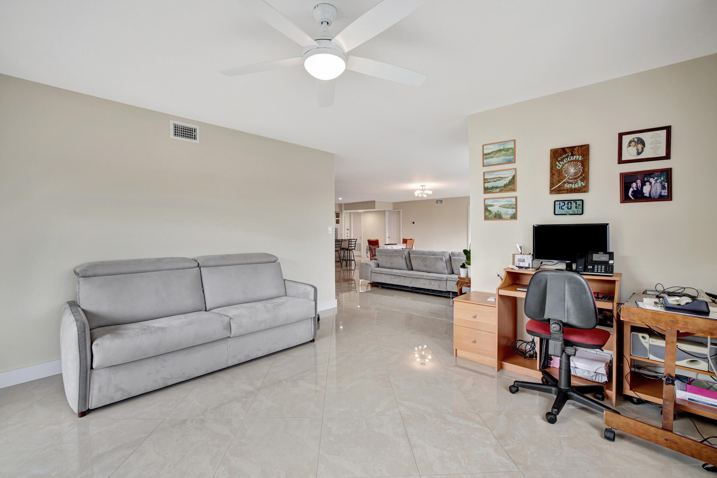 1301 NE 7th Street 318