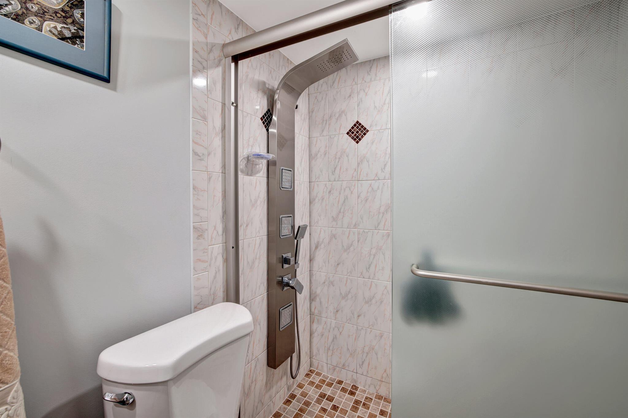 1301 NE 7th Street 318