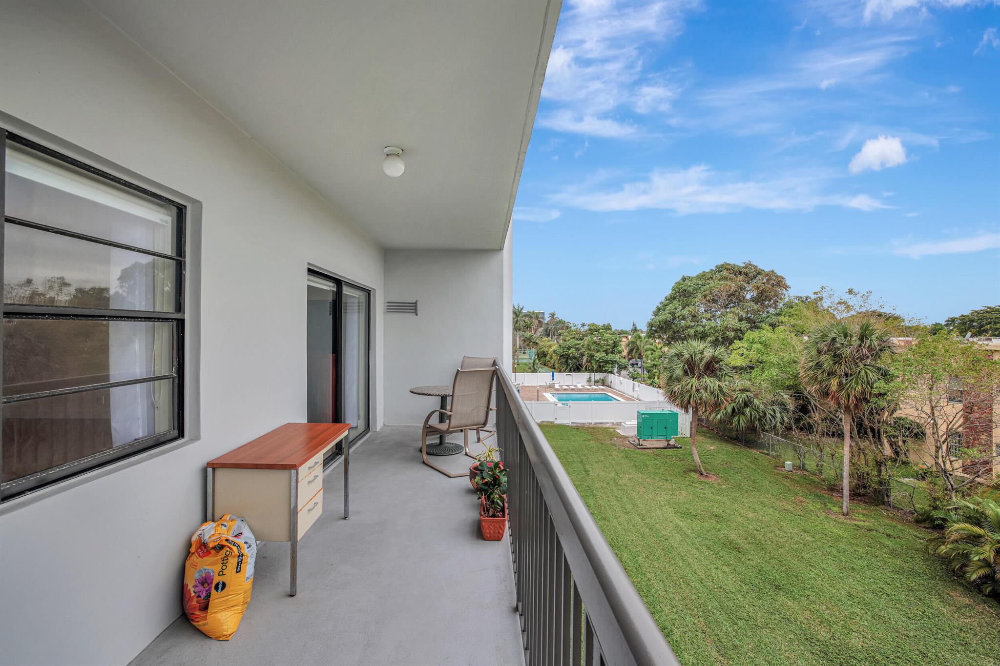 1301 NE 7th Street 318