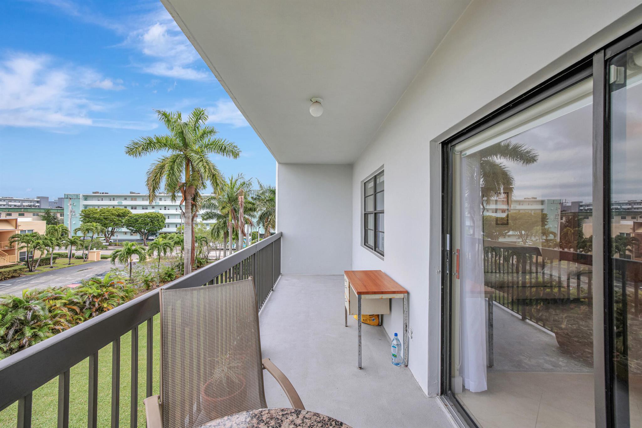 1301 NE 7th Street 318