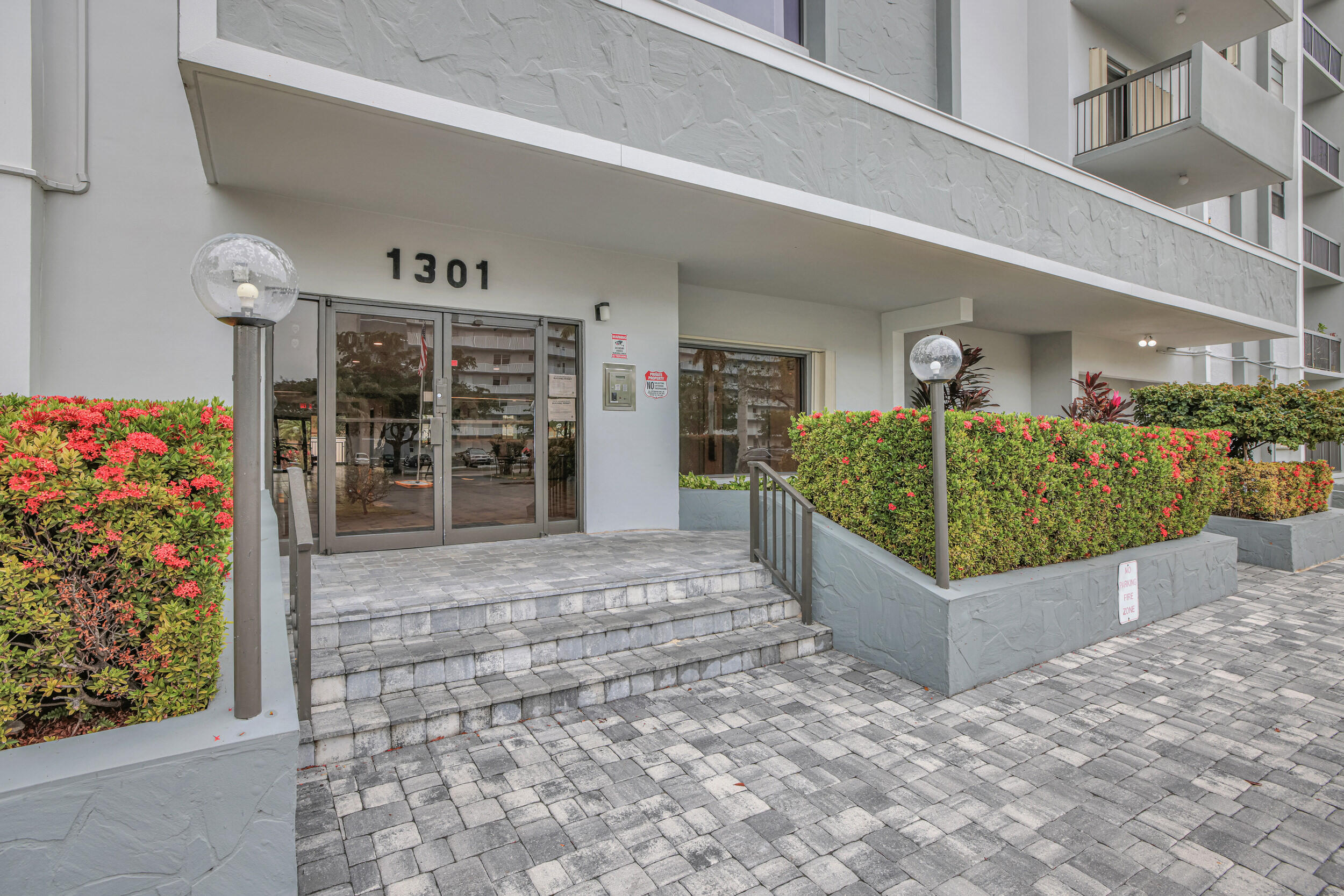 1301 NE 7th Street 318