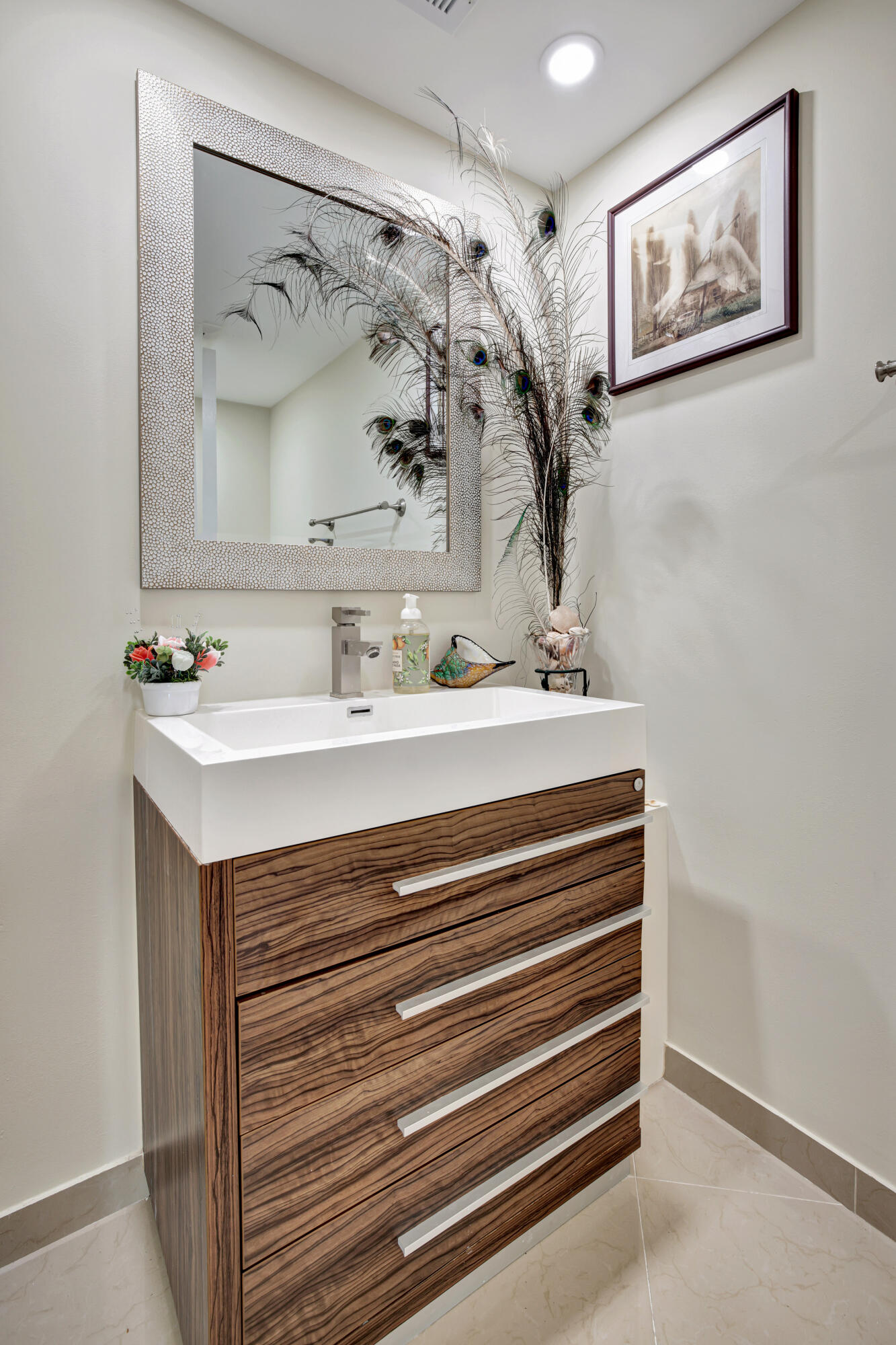 1301 NE 7th Street 318