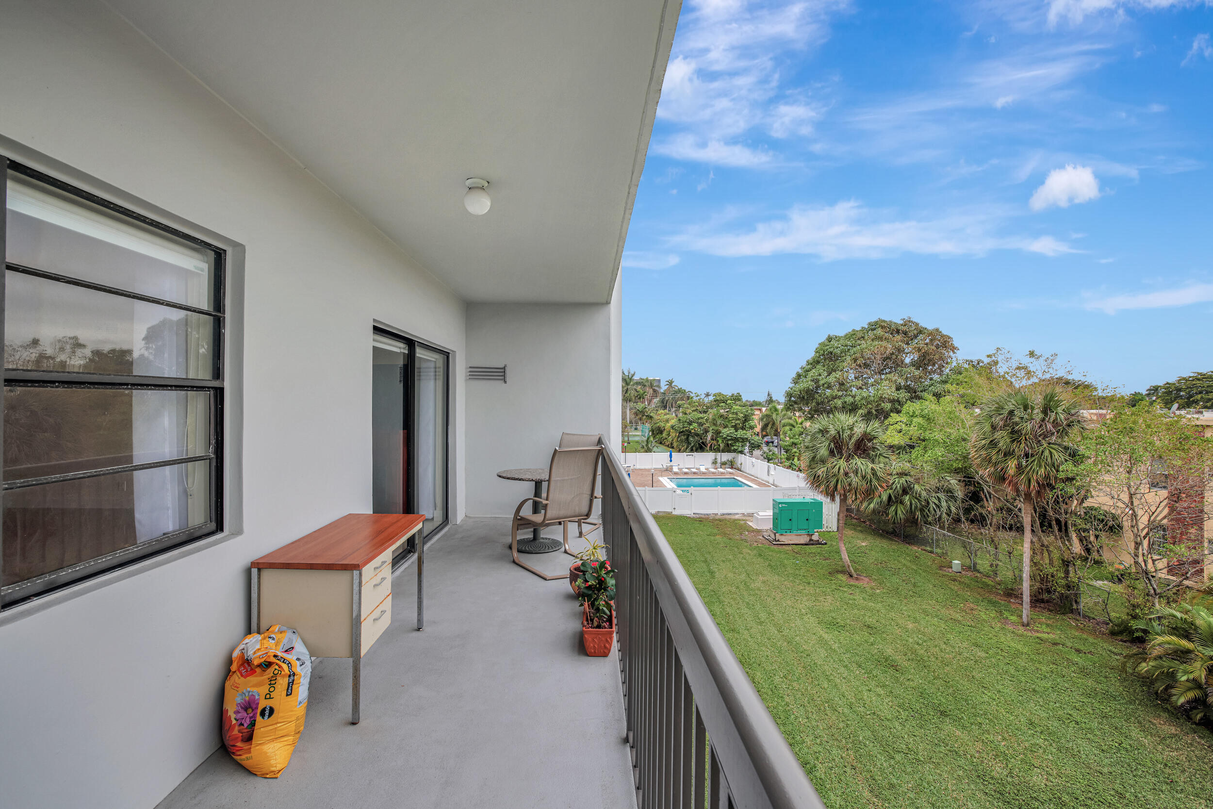 1301 NE 7th Street 318