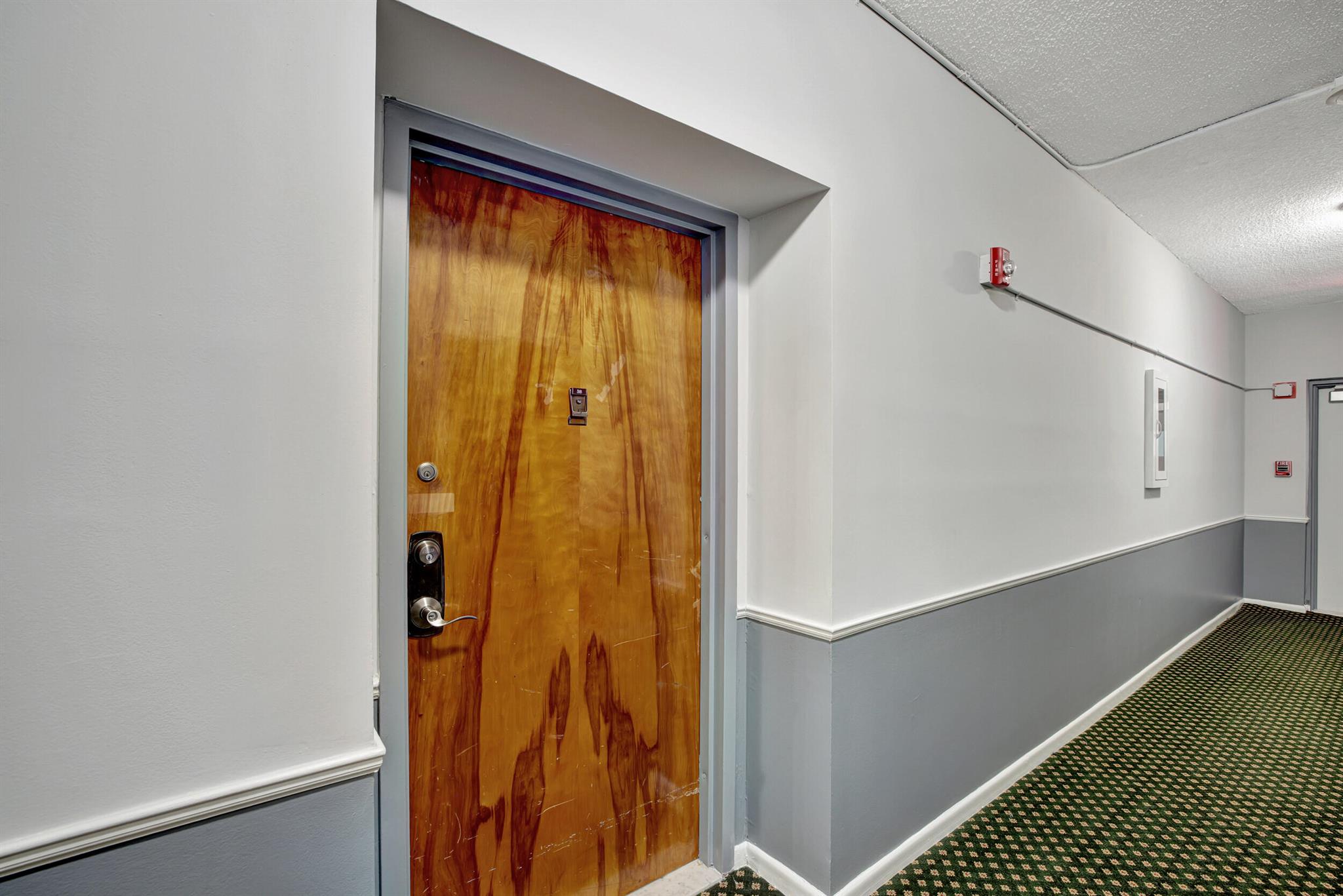 1301 NE 7th Street 318