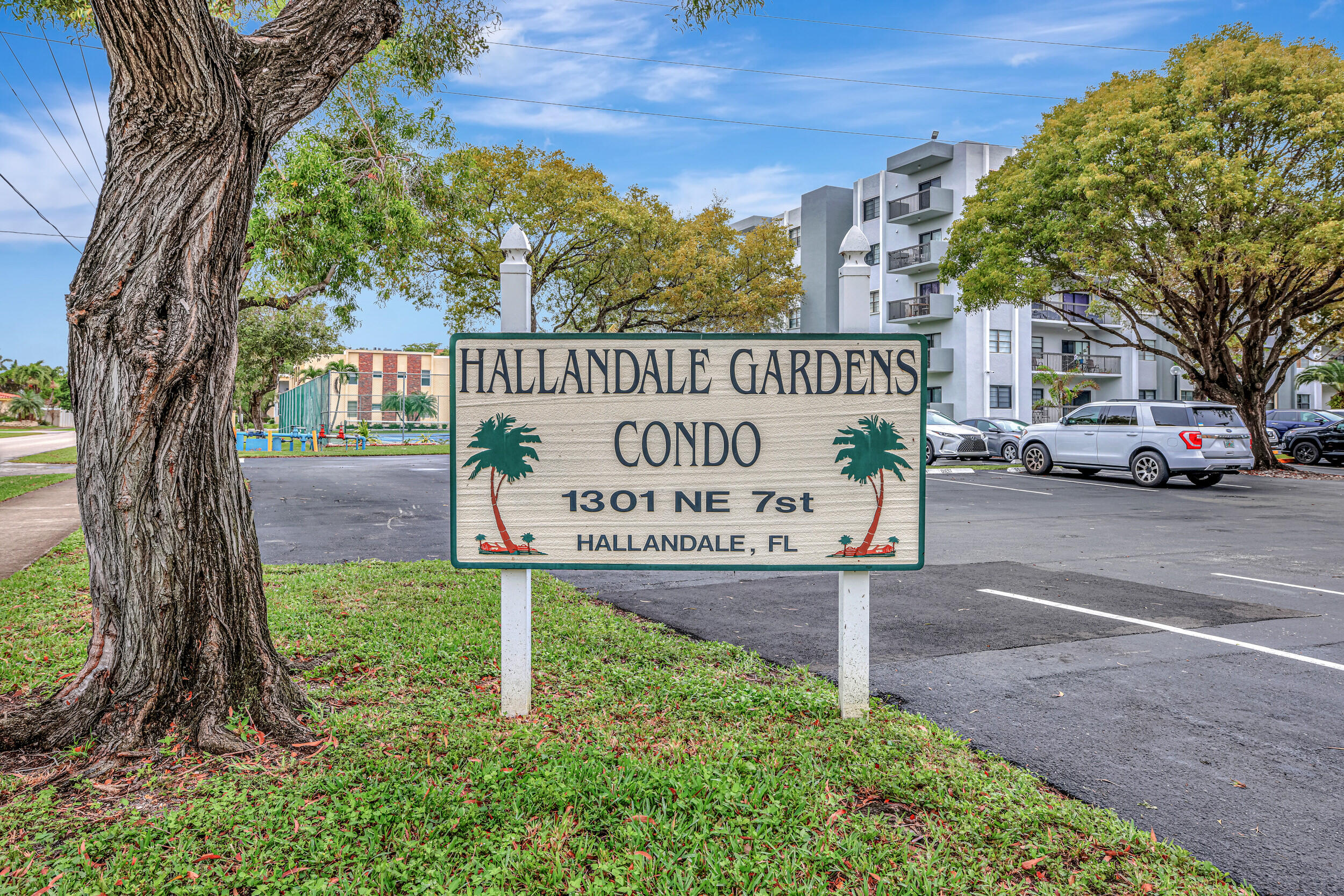 1301 NE 7th Street 318