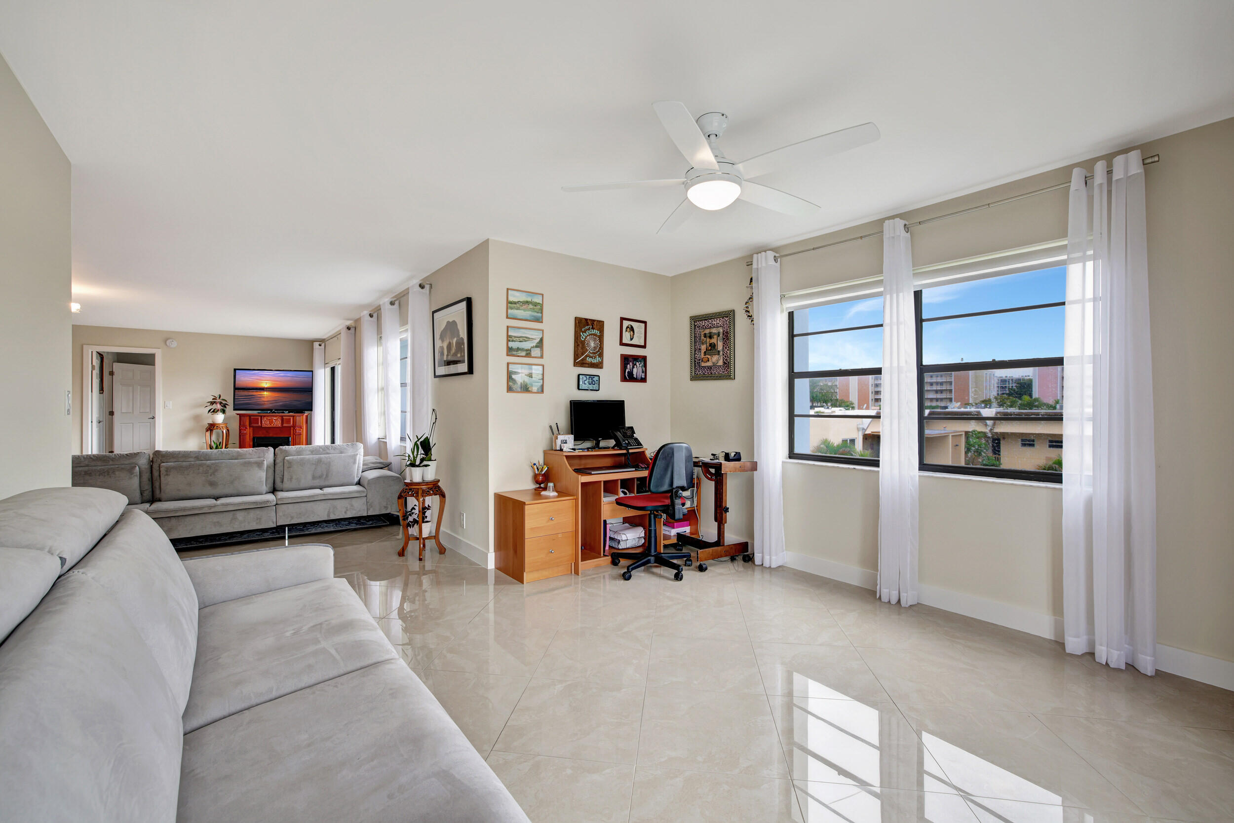 1301 NE 7th Street 318