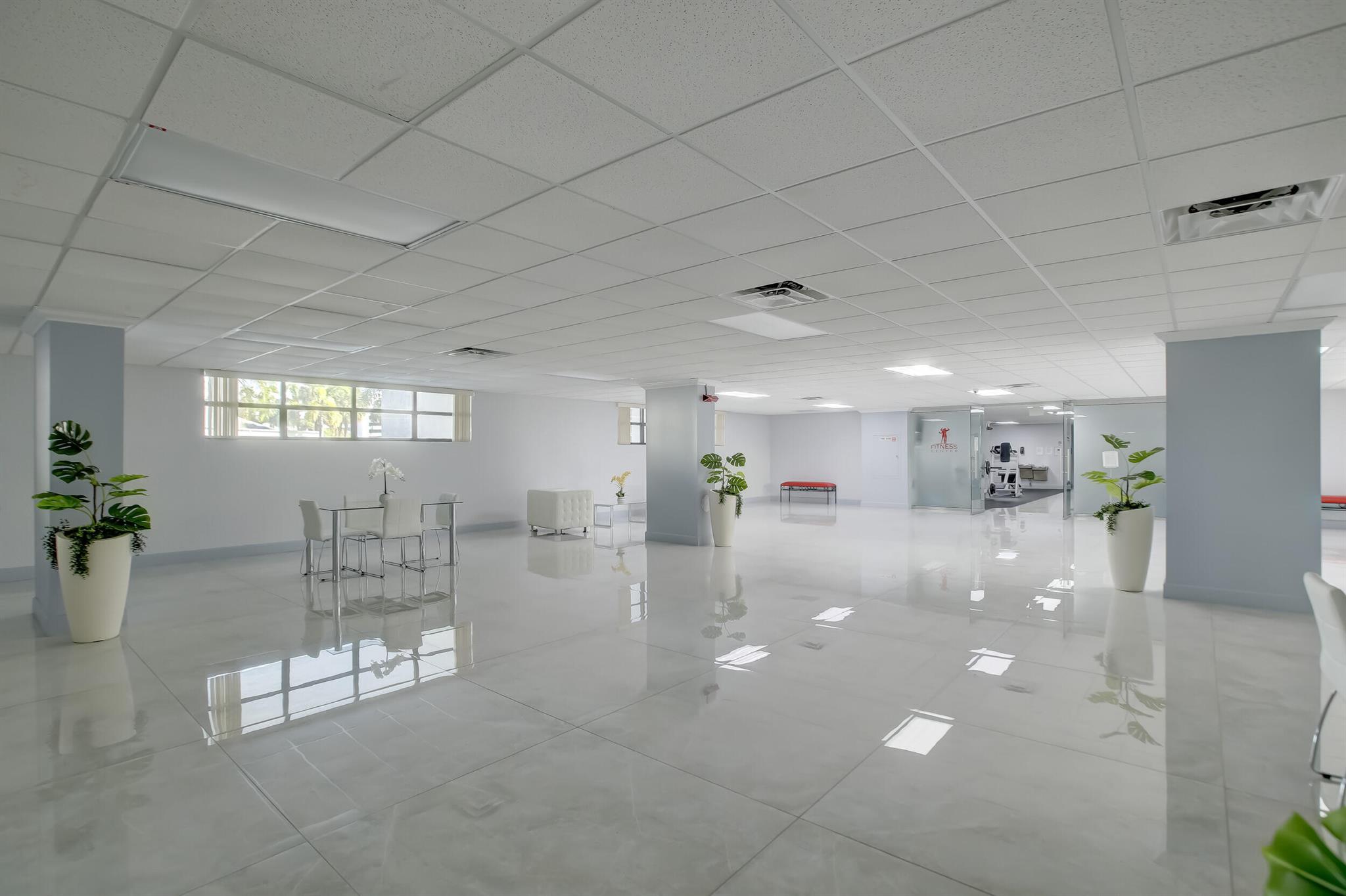 600 Parkview Drive 512