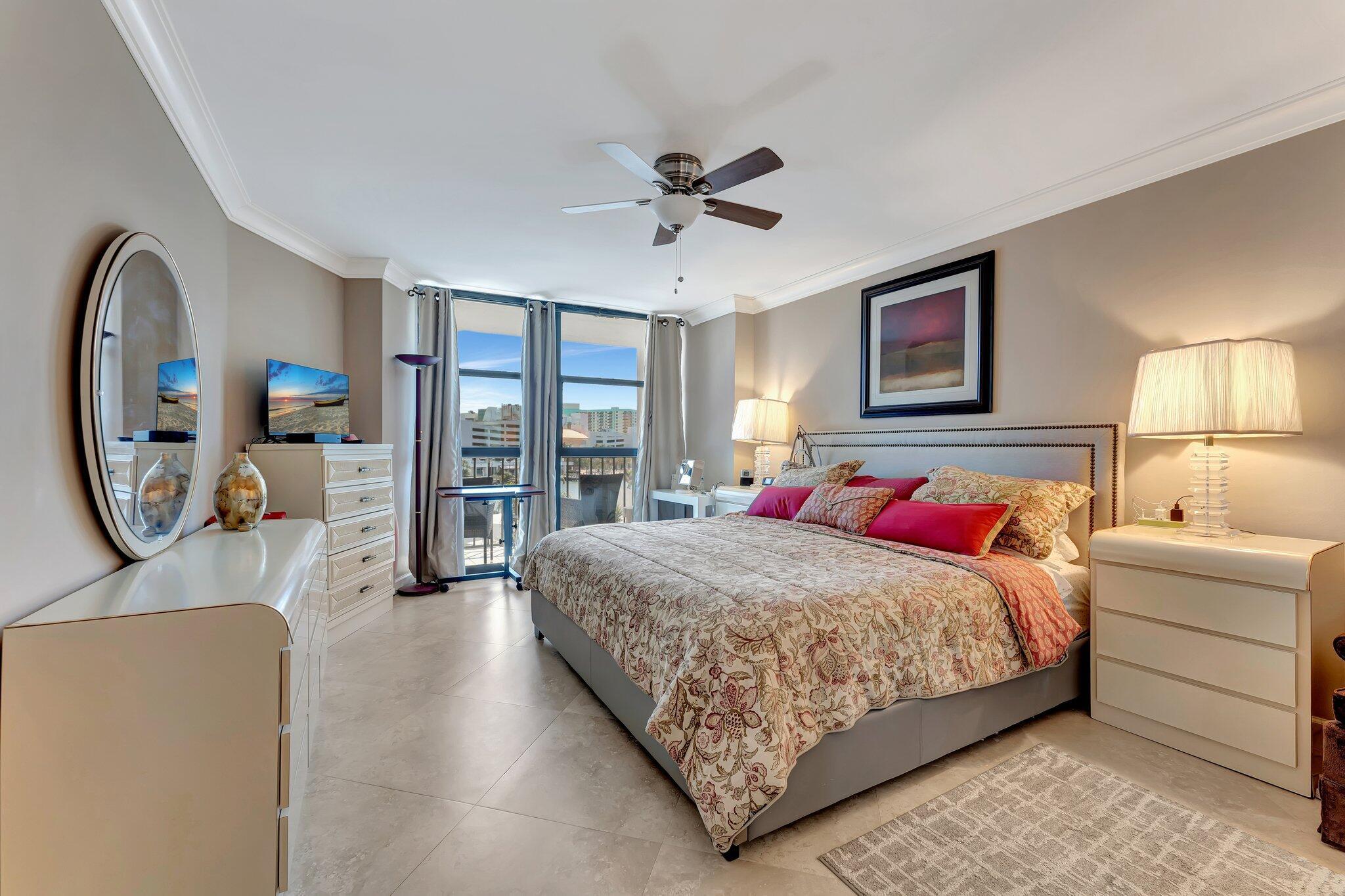 600 Parkview Drive 512