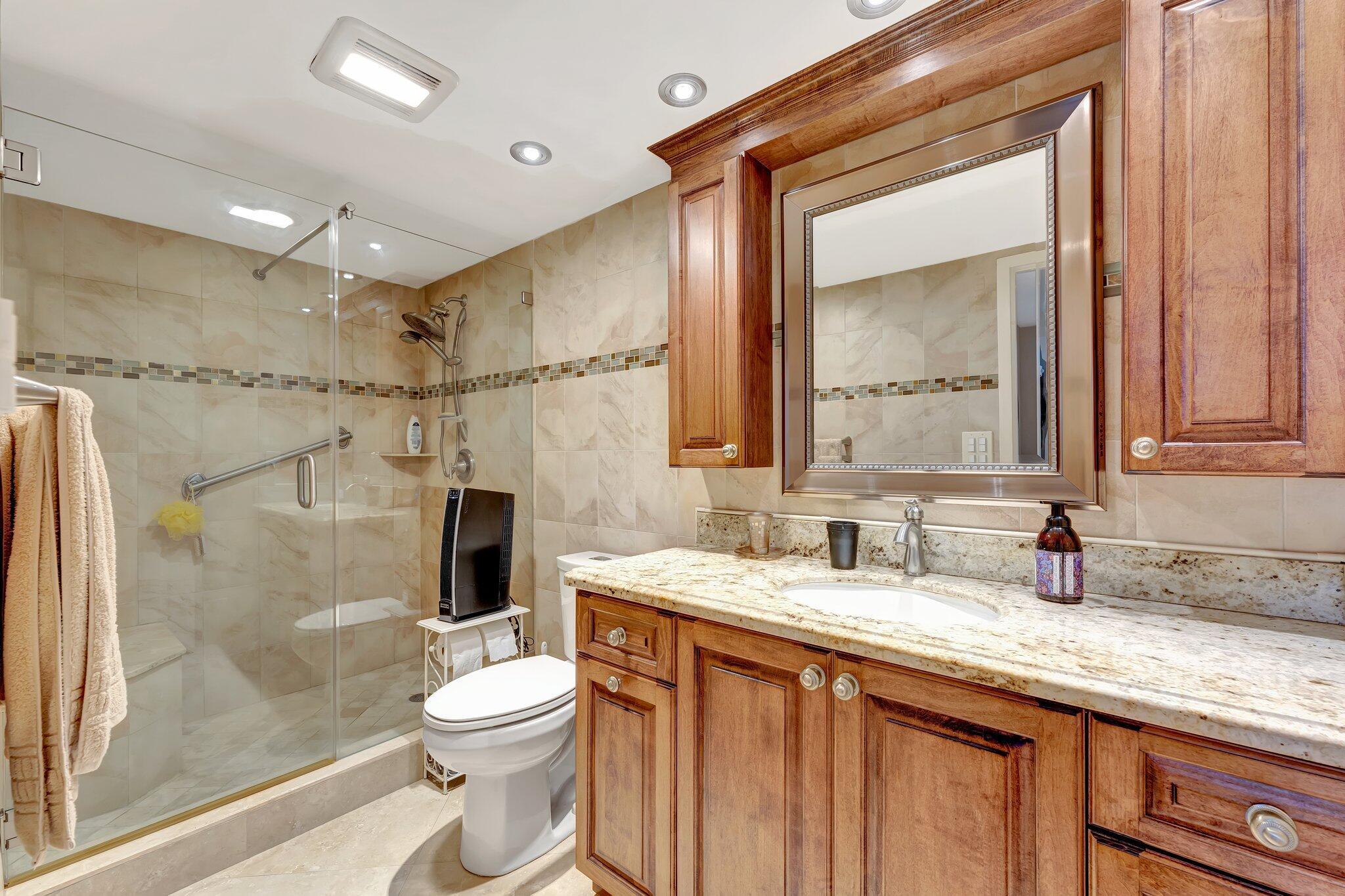 600 Parkview Drive 512