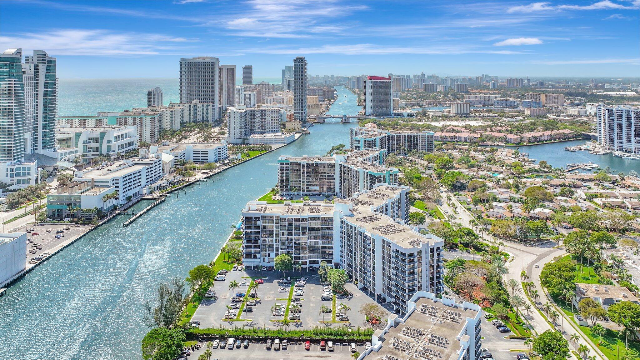 600 Parkview Drive 512