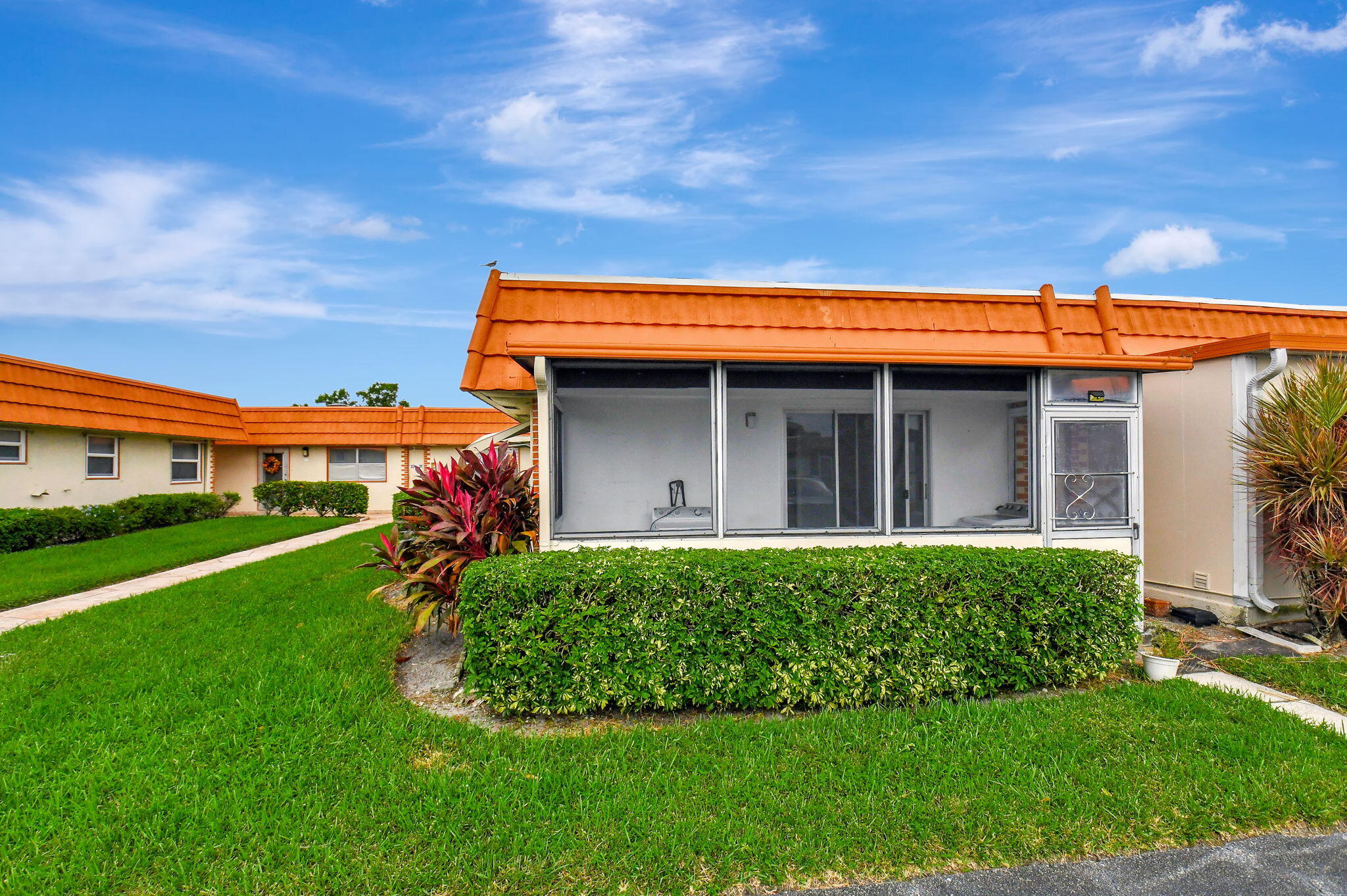 30 Seville B