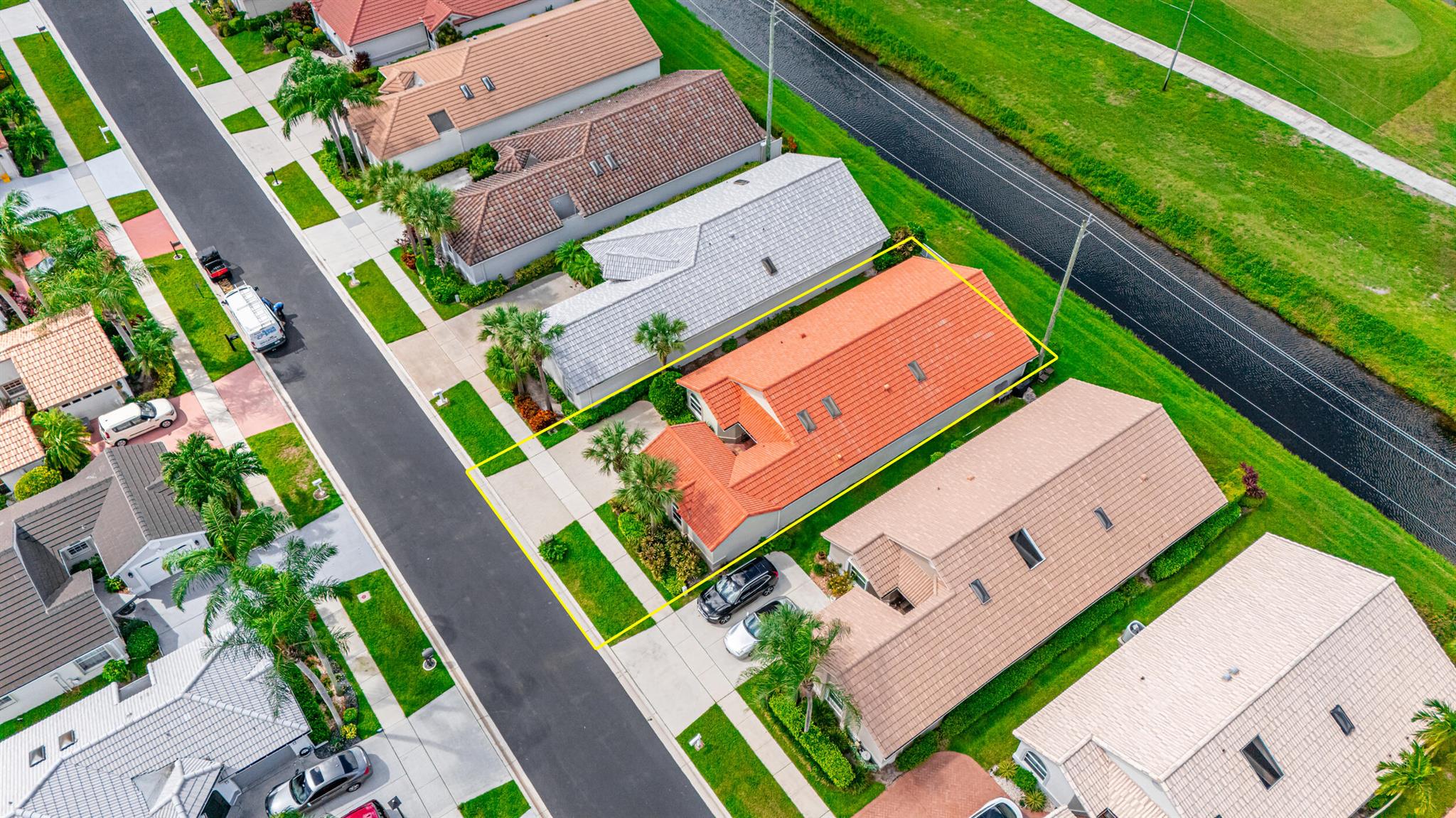 6087 Bay Isles Drive