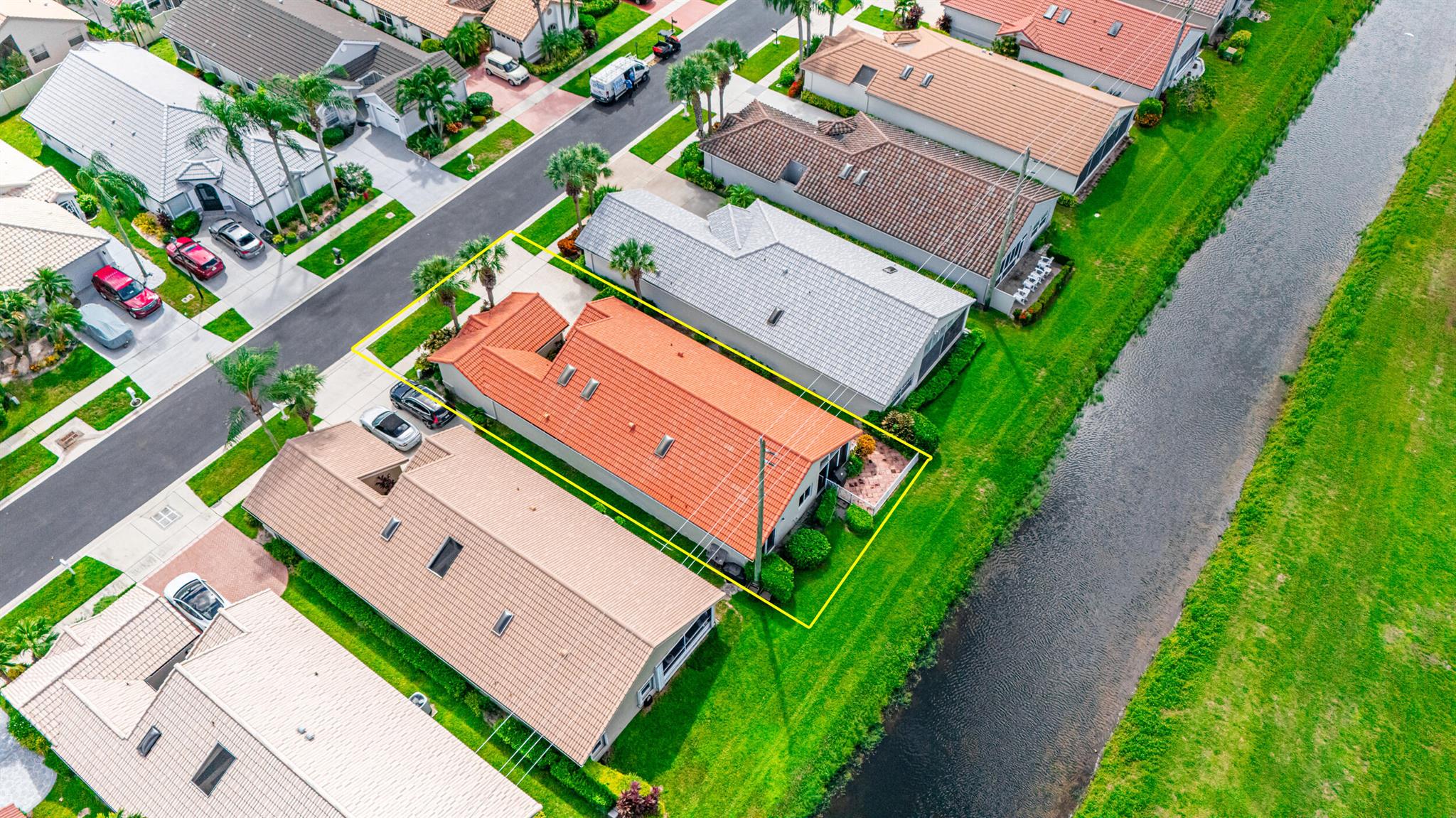 6087 Bay Isles Drive