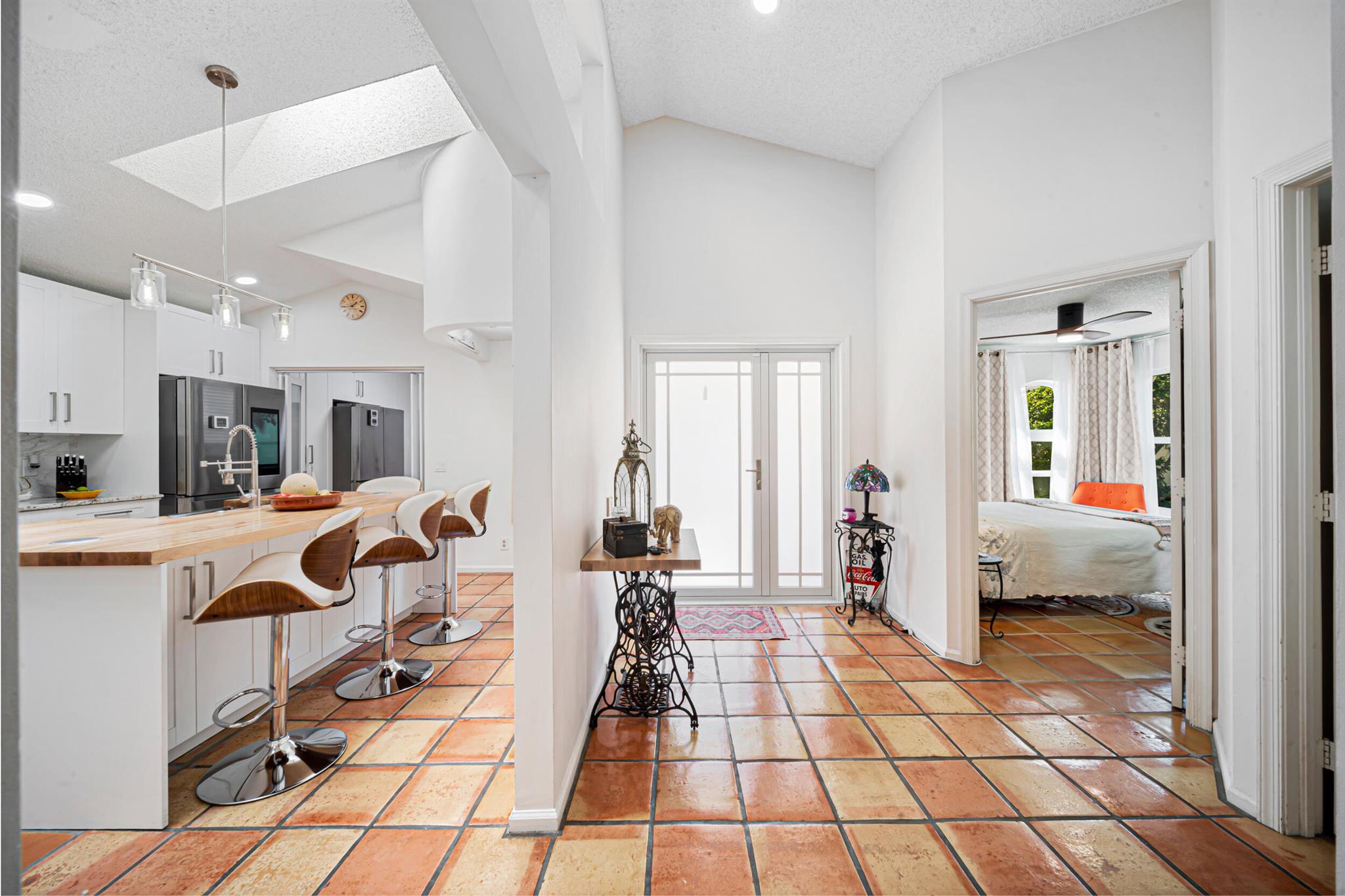 6087 Bay Isles Drive