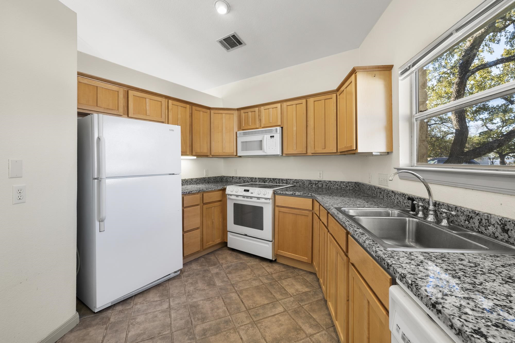100 Agarita Drive