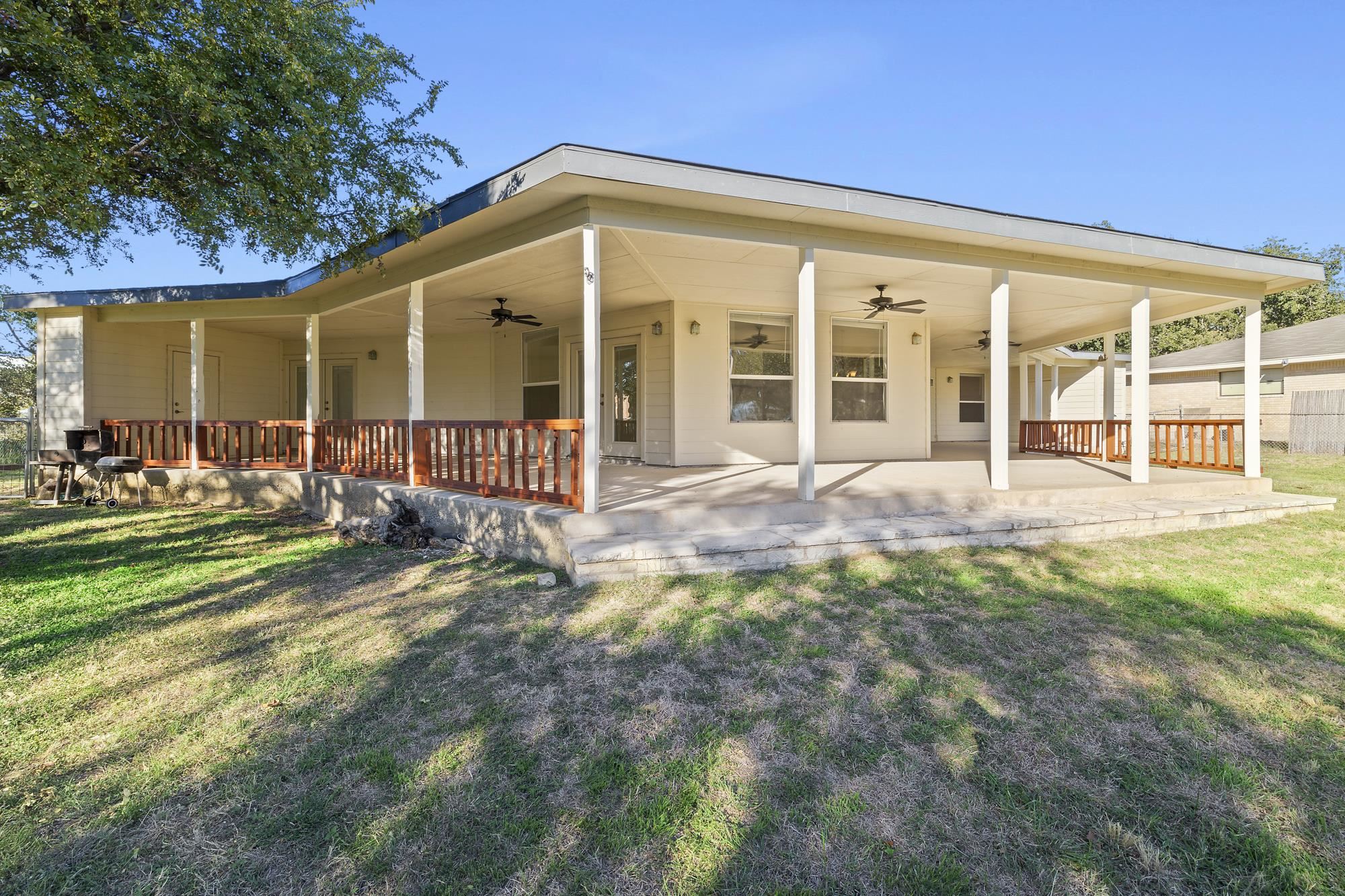 100 Agarita Drive