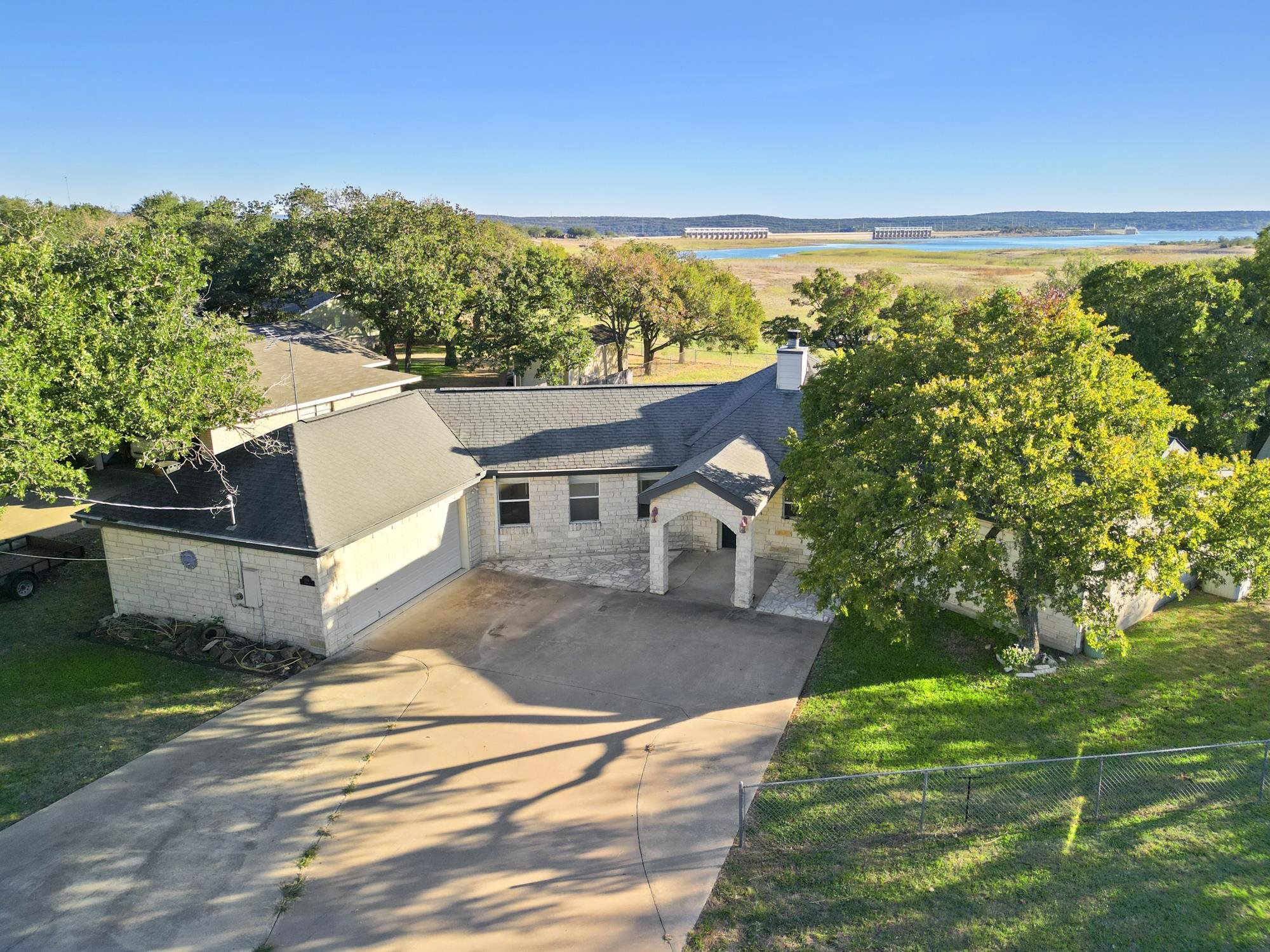 100 Agarita Drive