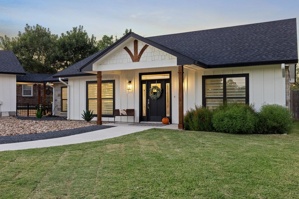 100 W Oriole Drive