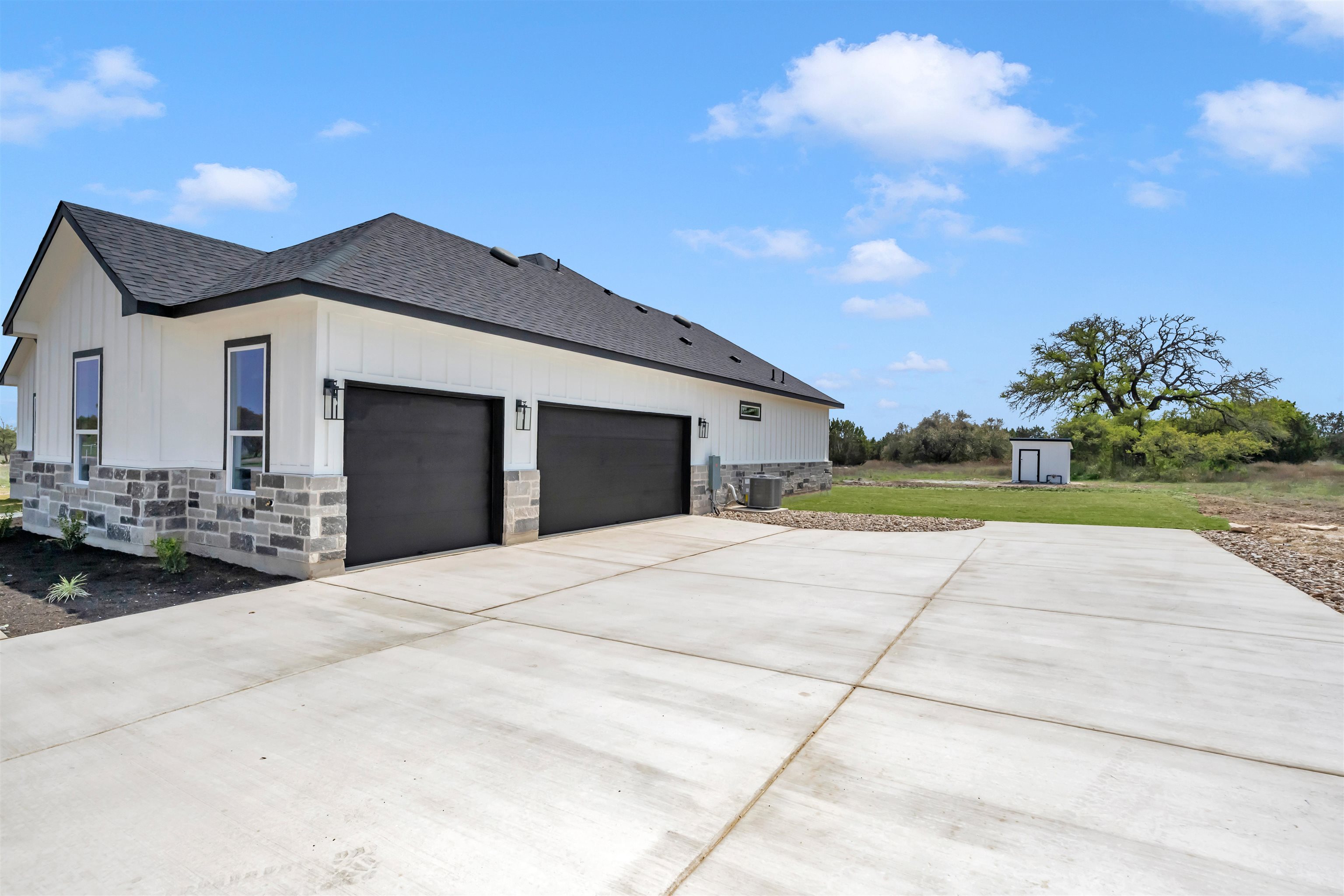 120 Draper Lane