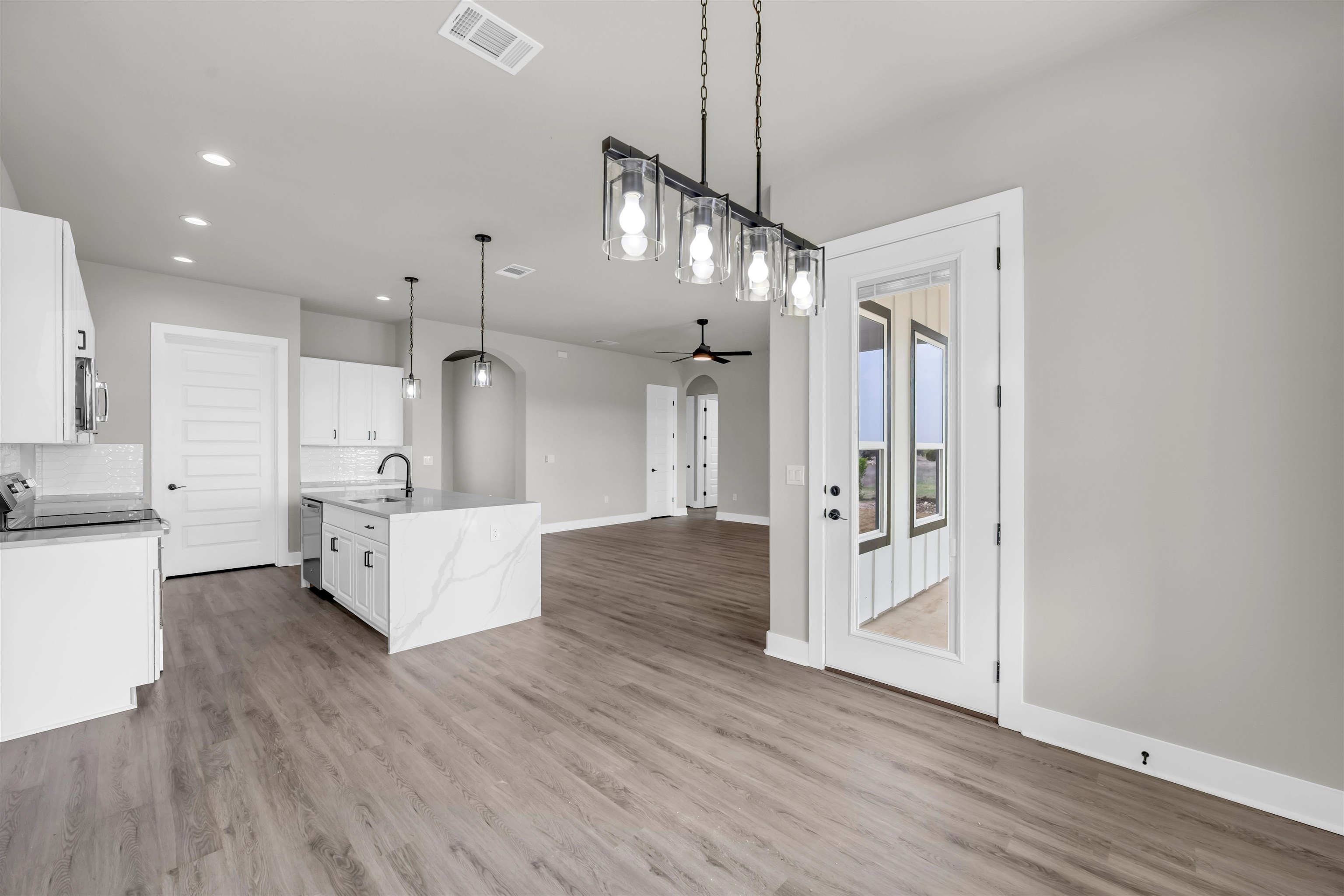 120 Draper Lane