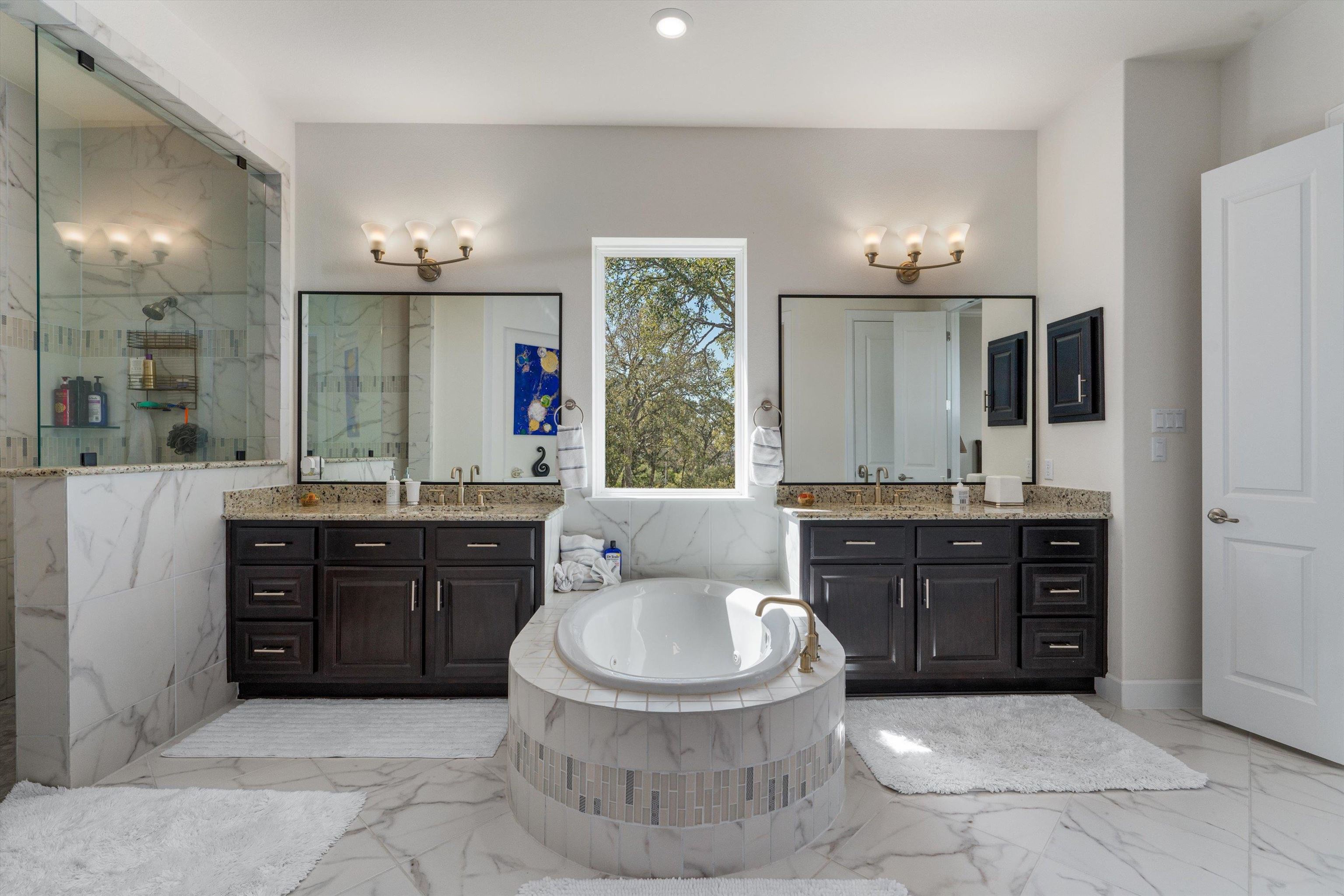 235 Chestnut Xing