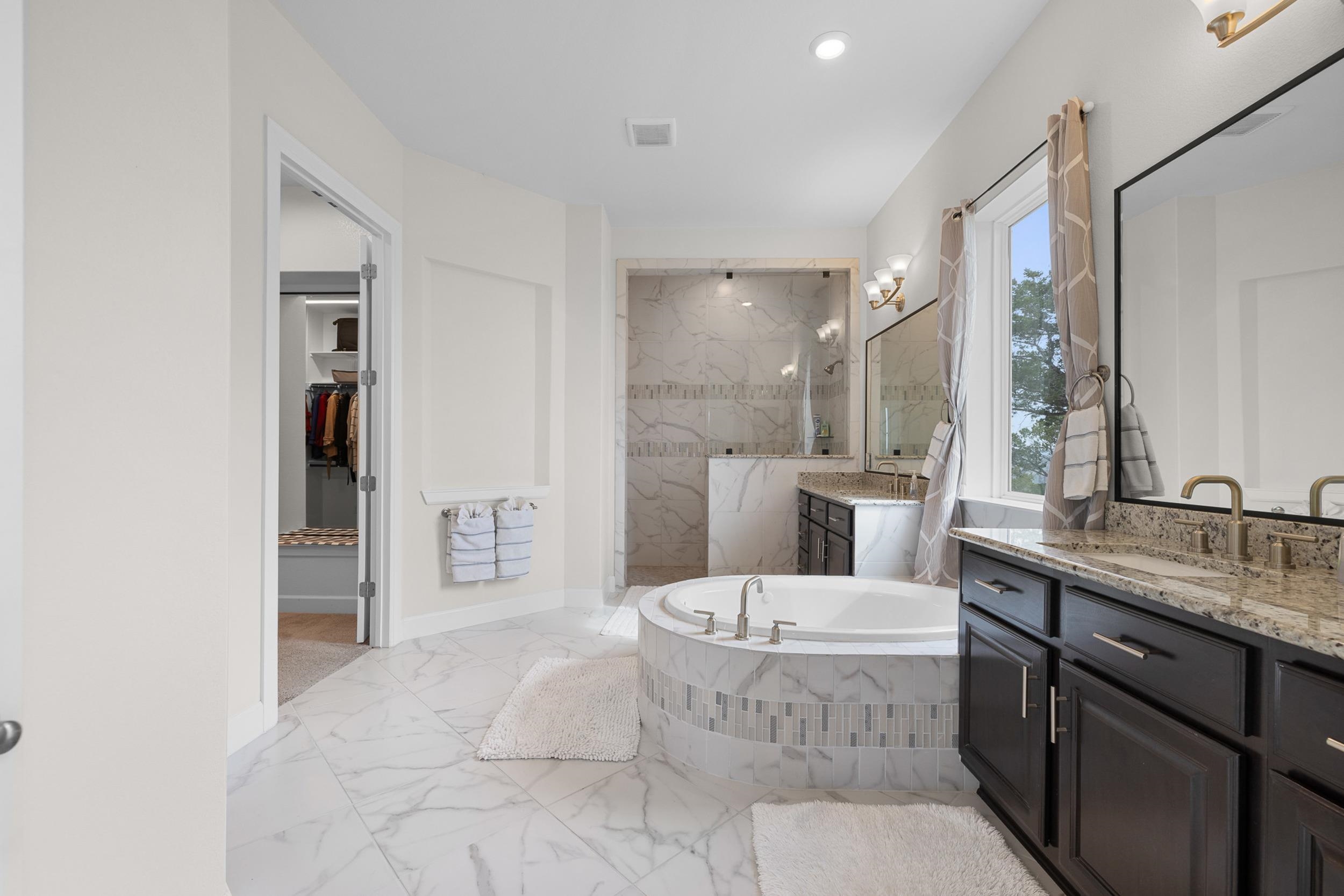 235 Chestnut Xing