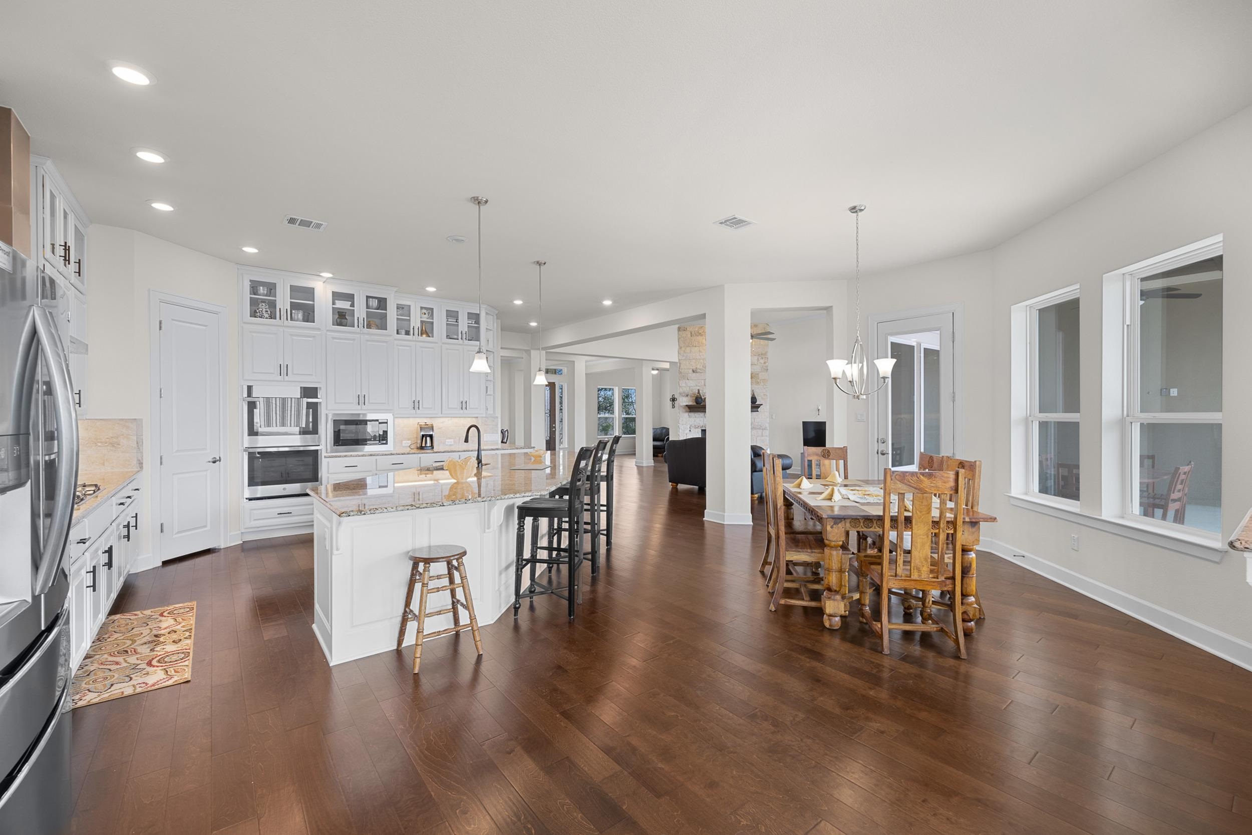 235 Chestnut Xing