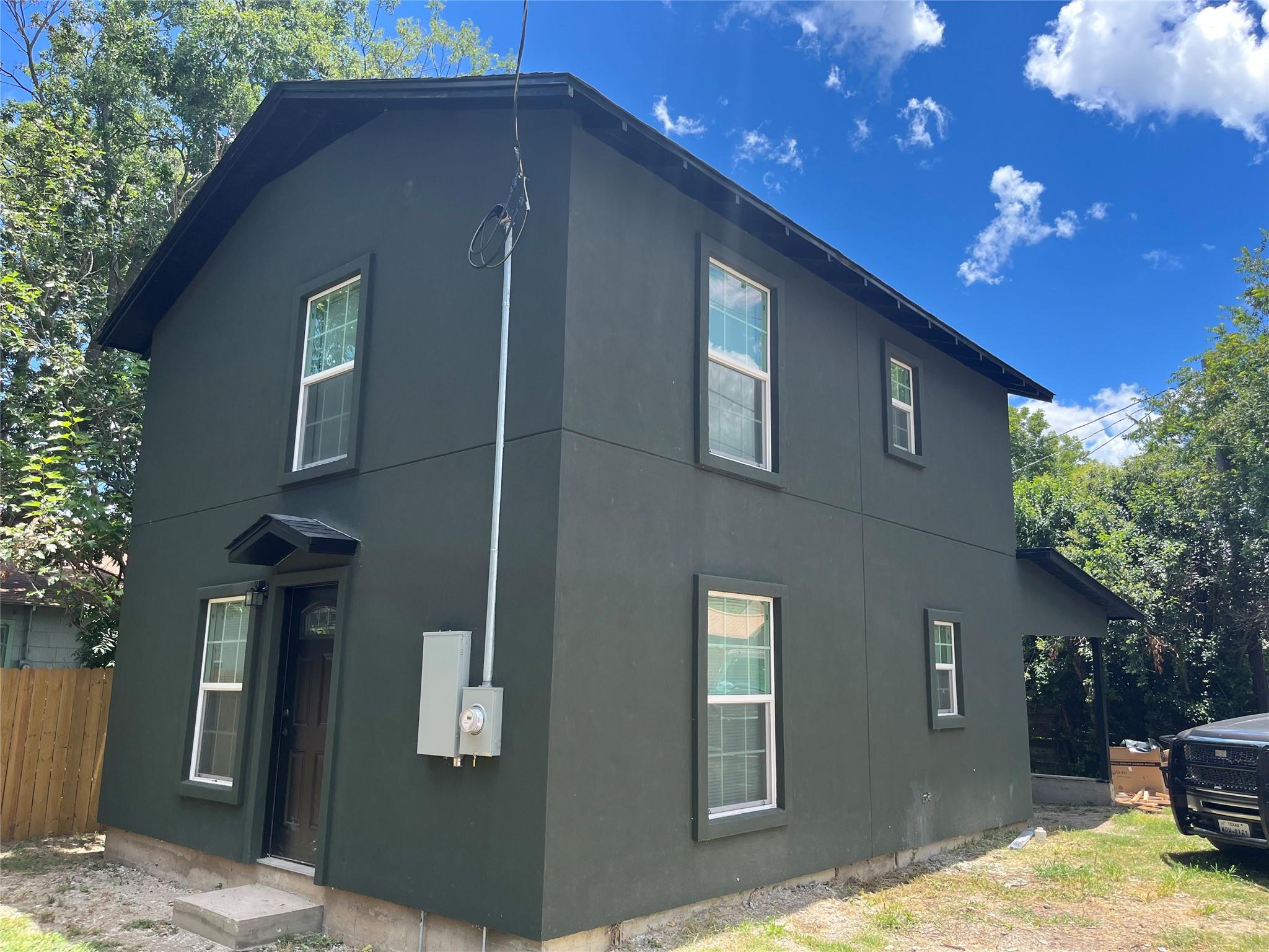 304 S Walnut ST # C Unit: A, B, & C