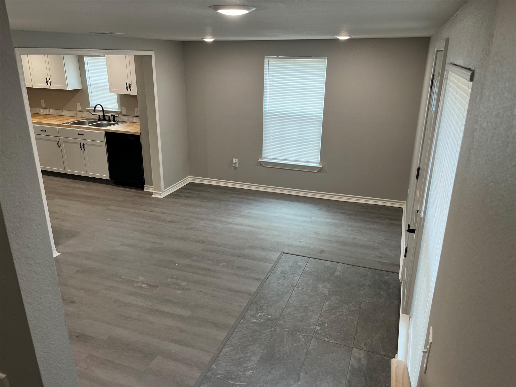 304 S Walnut ST # C Unit: A, B, & C