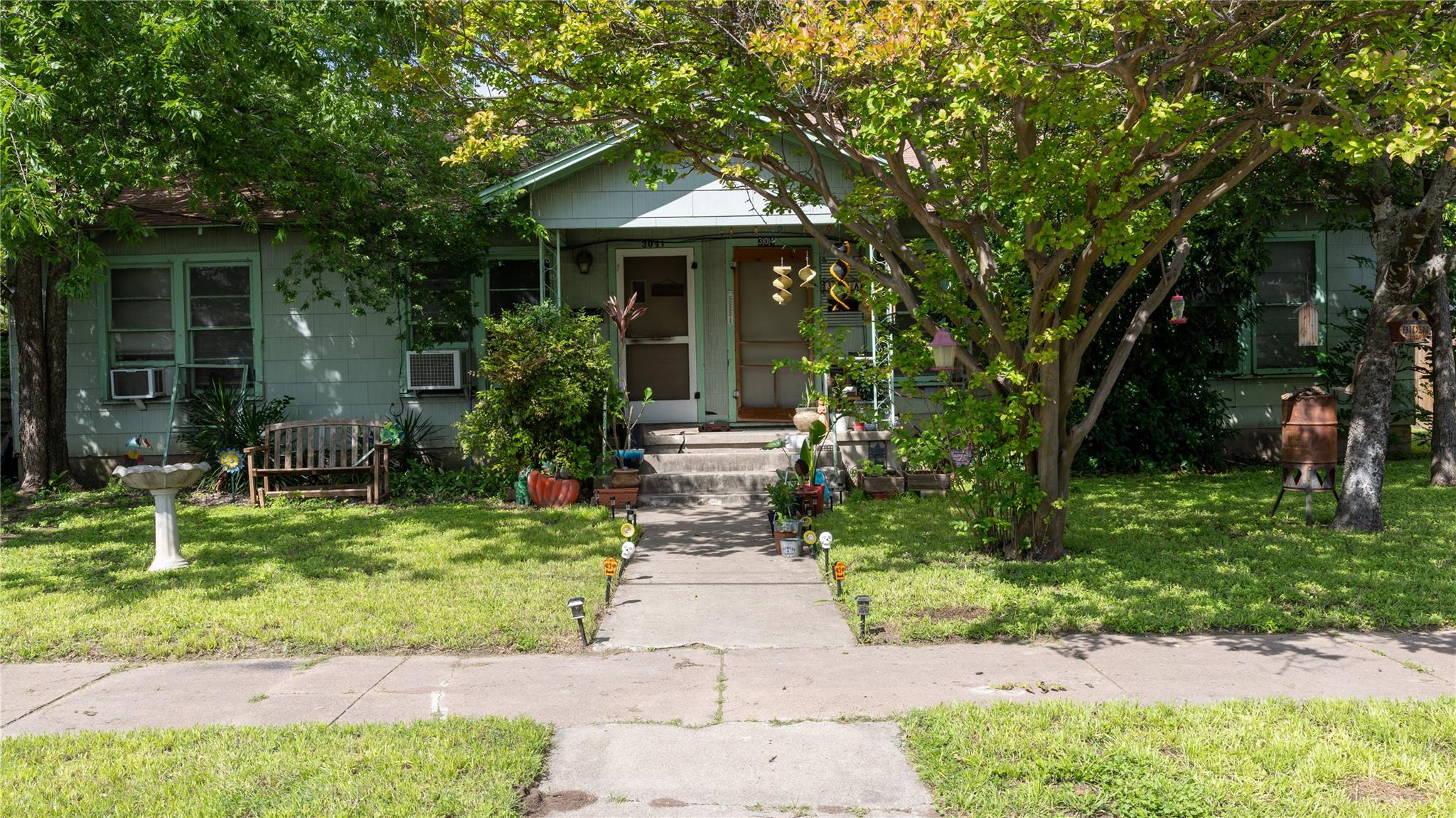 304 S Walnut ST # C Unit: A, B, & C