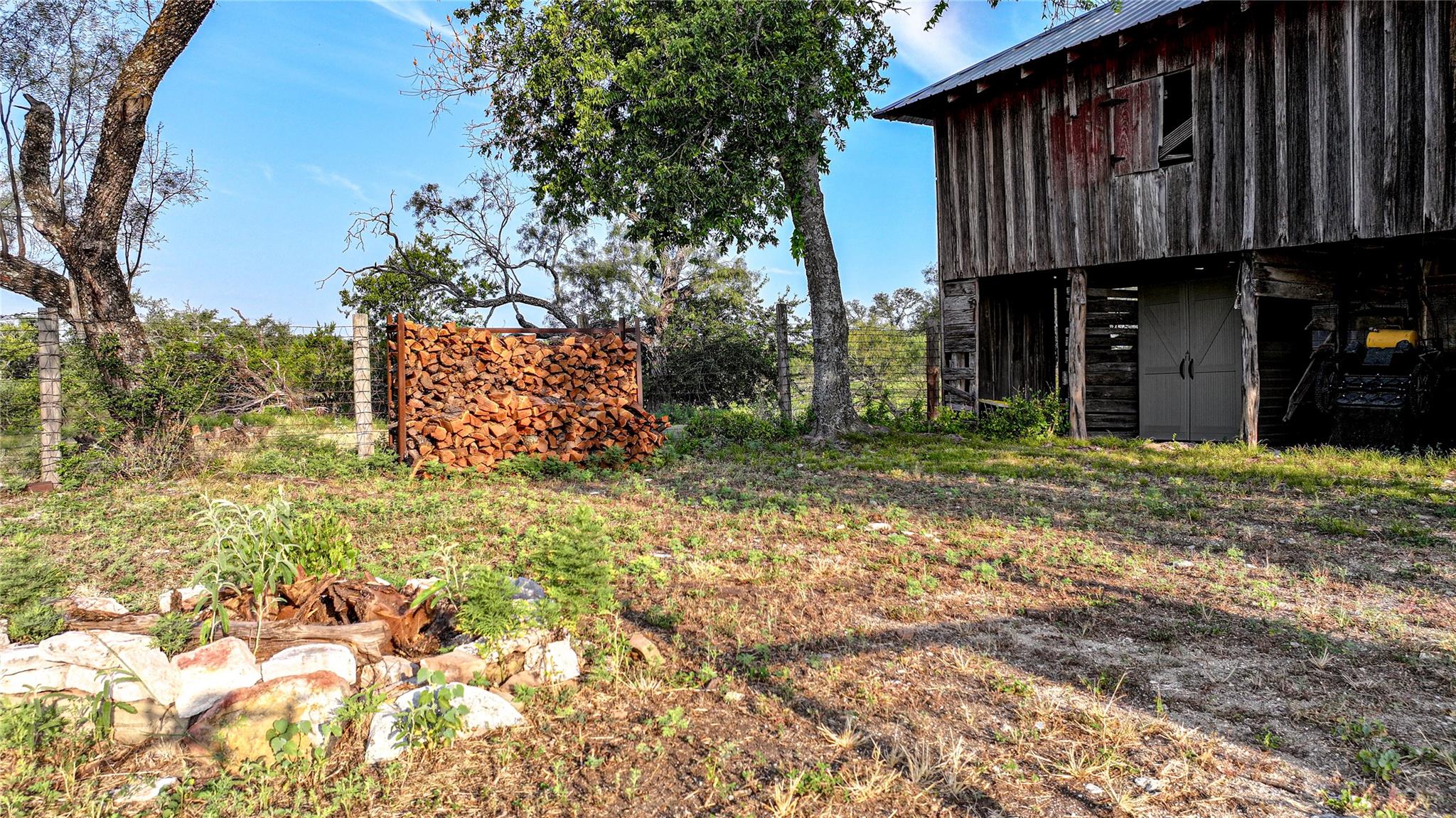 2562 County Road 2315