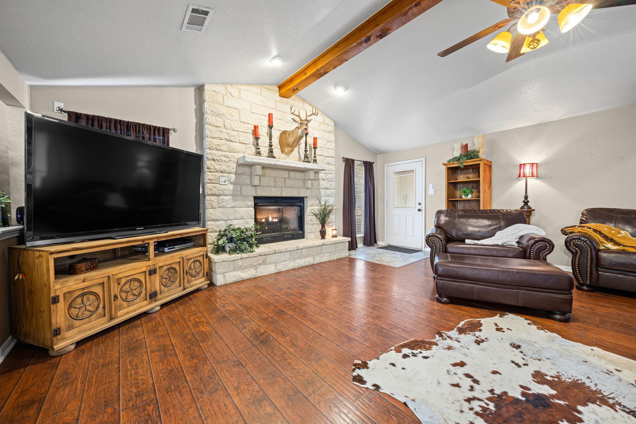 207 County Road 4492