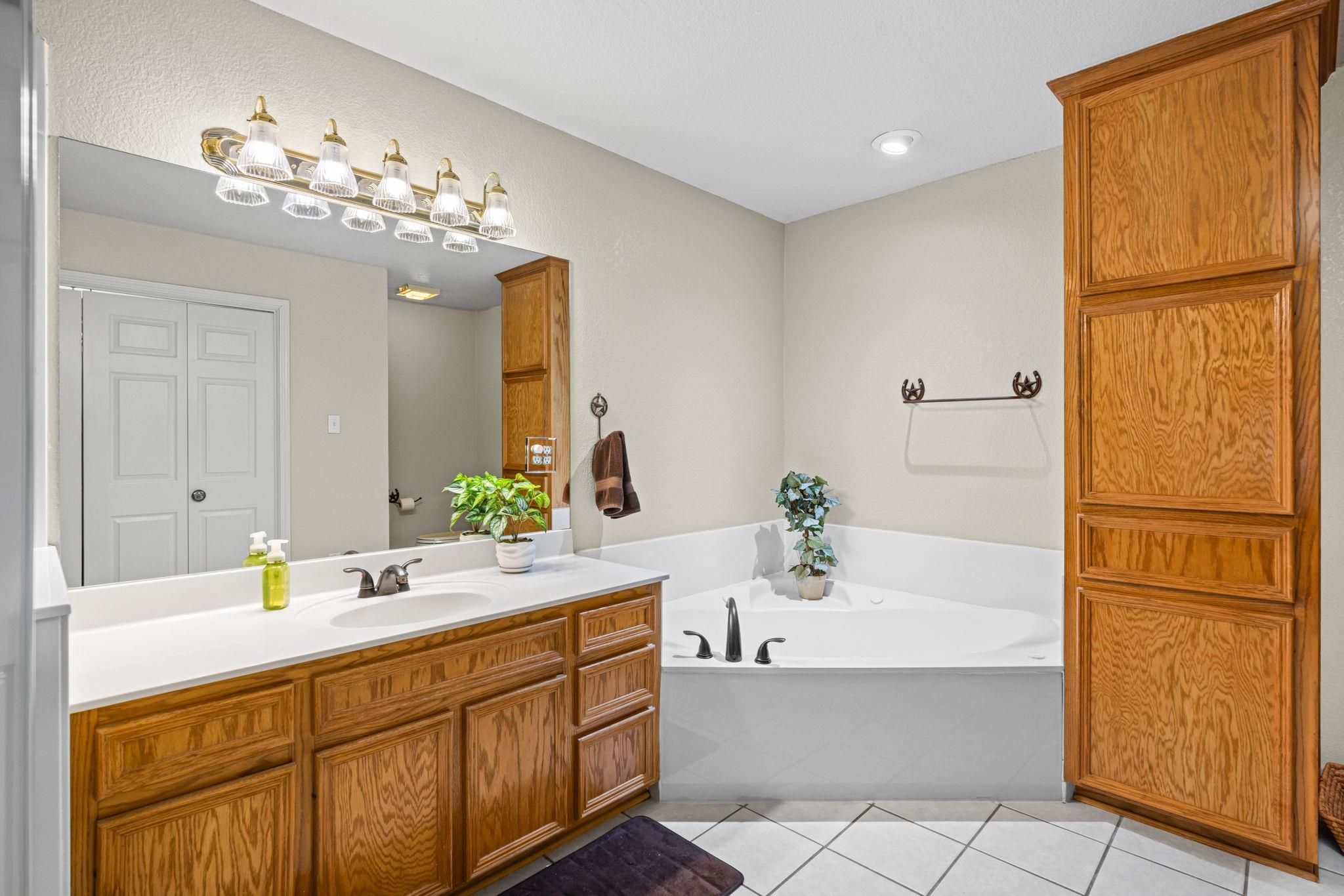 207 County Road 4492