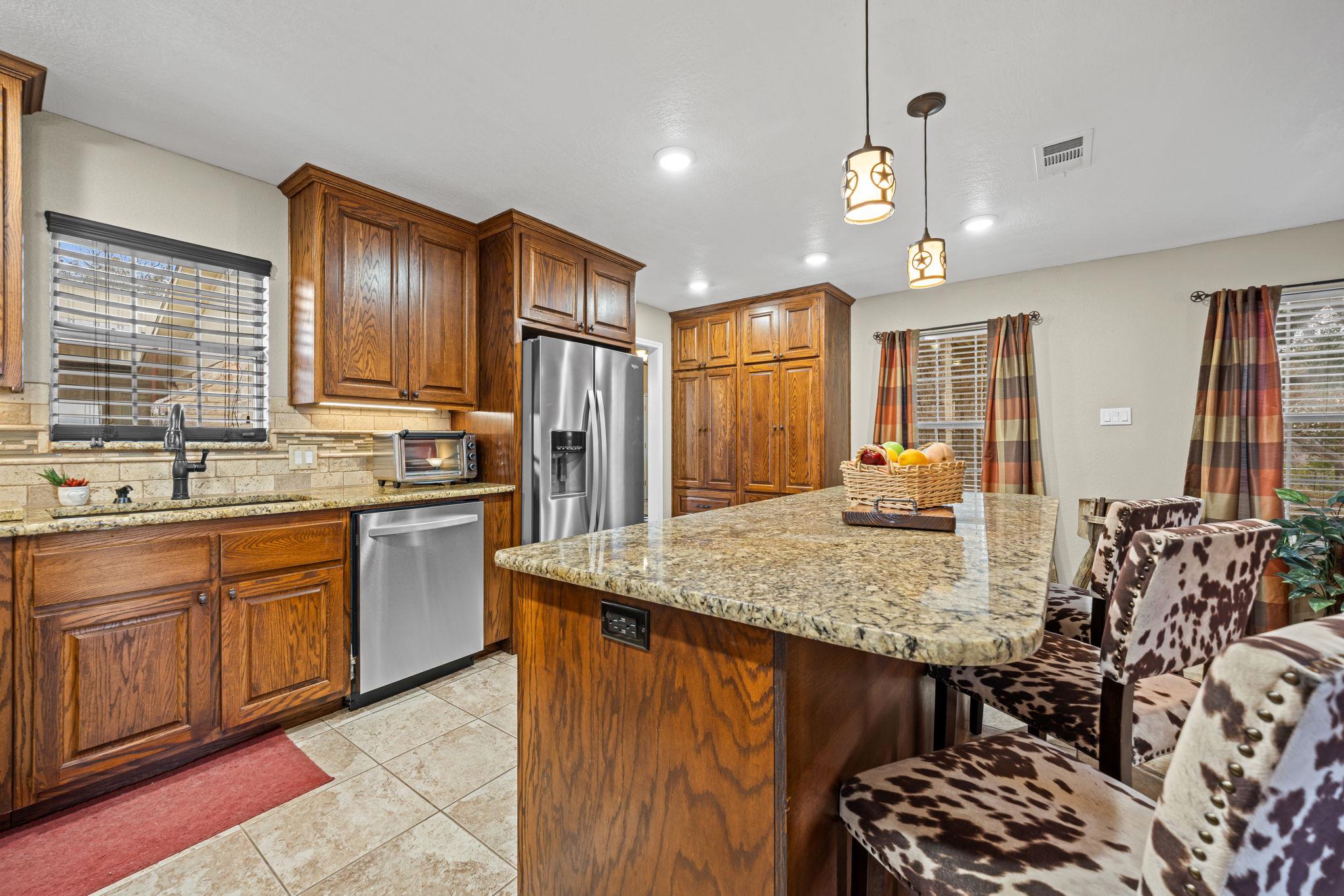 207 County Road 4492