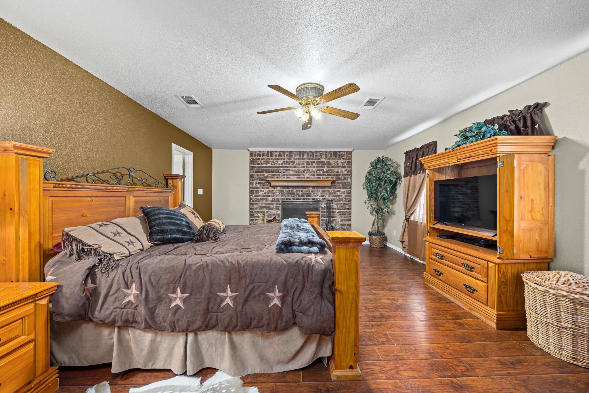 207 County Road 4492