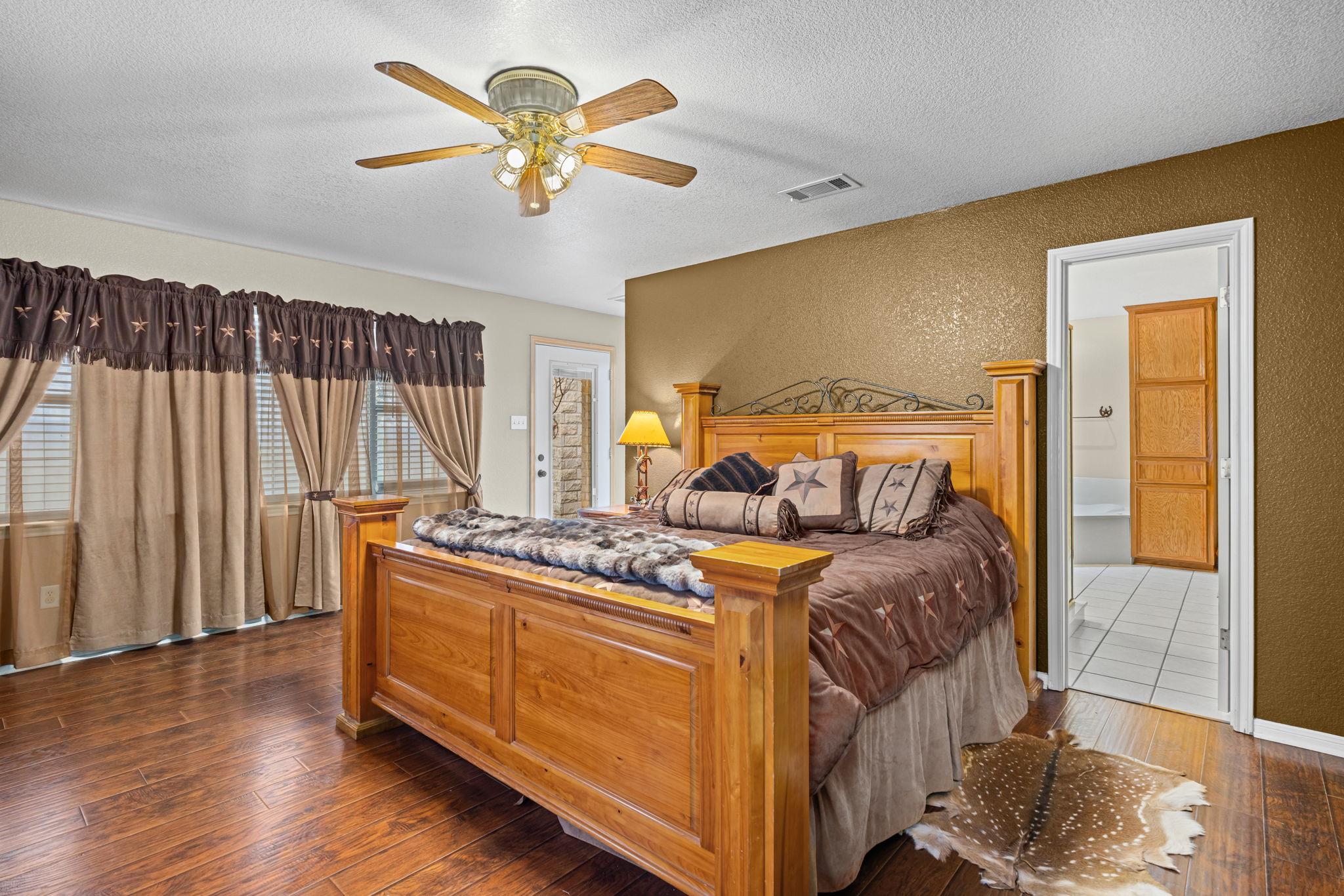 207 County Road 4492