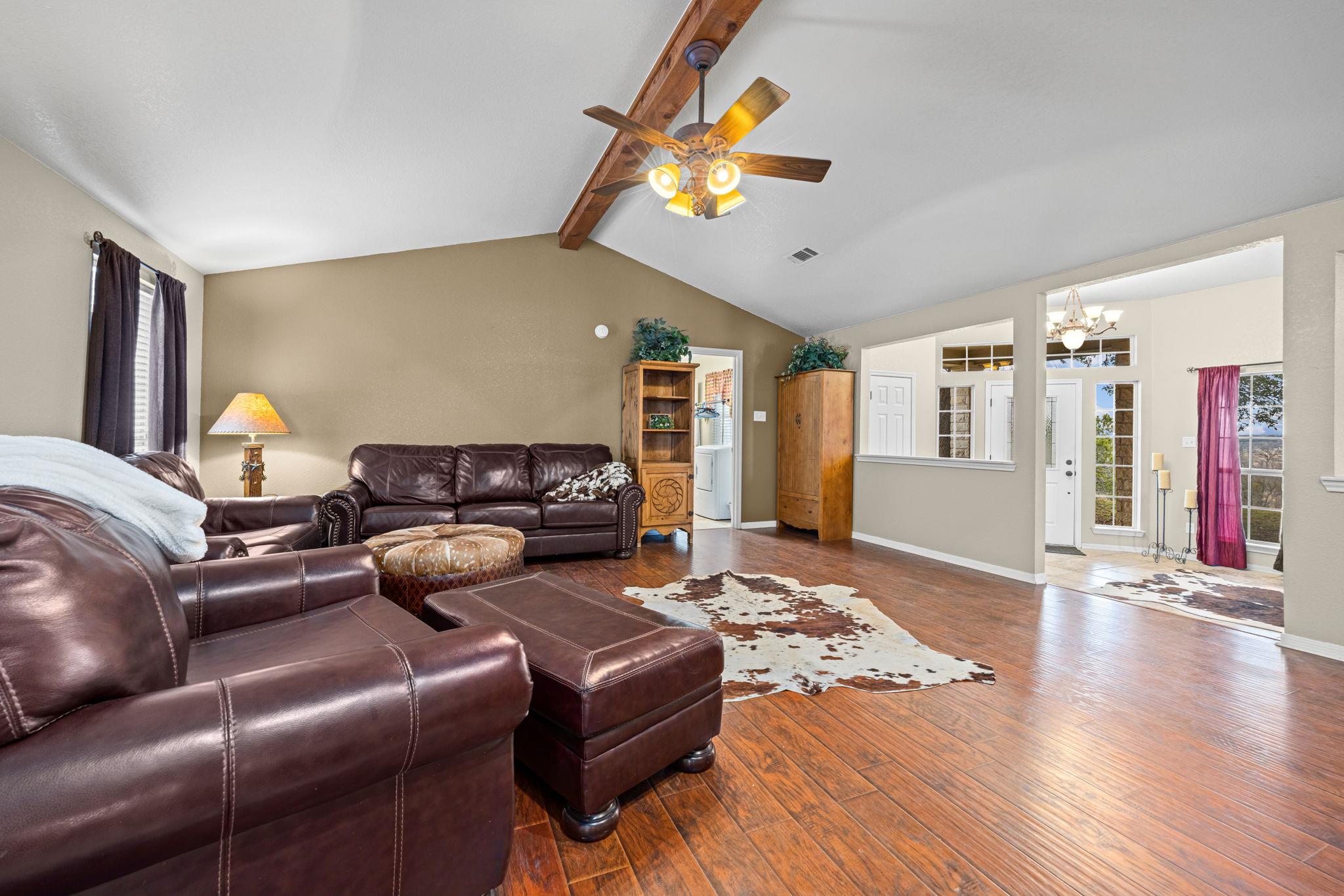 207 County Road 4492