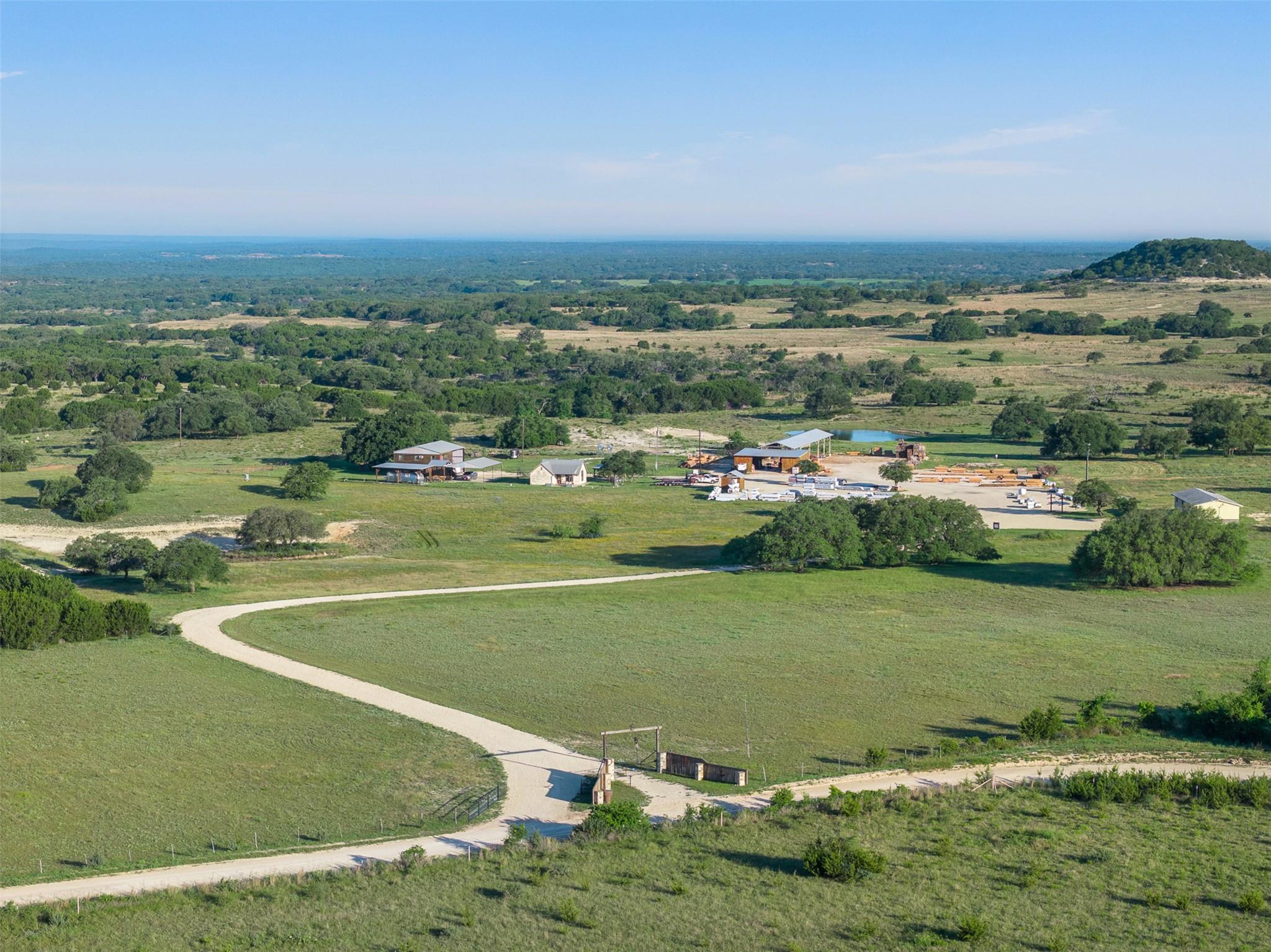 1081 County Road 1320