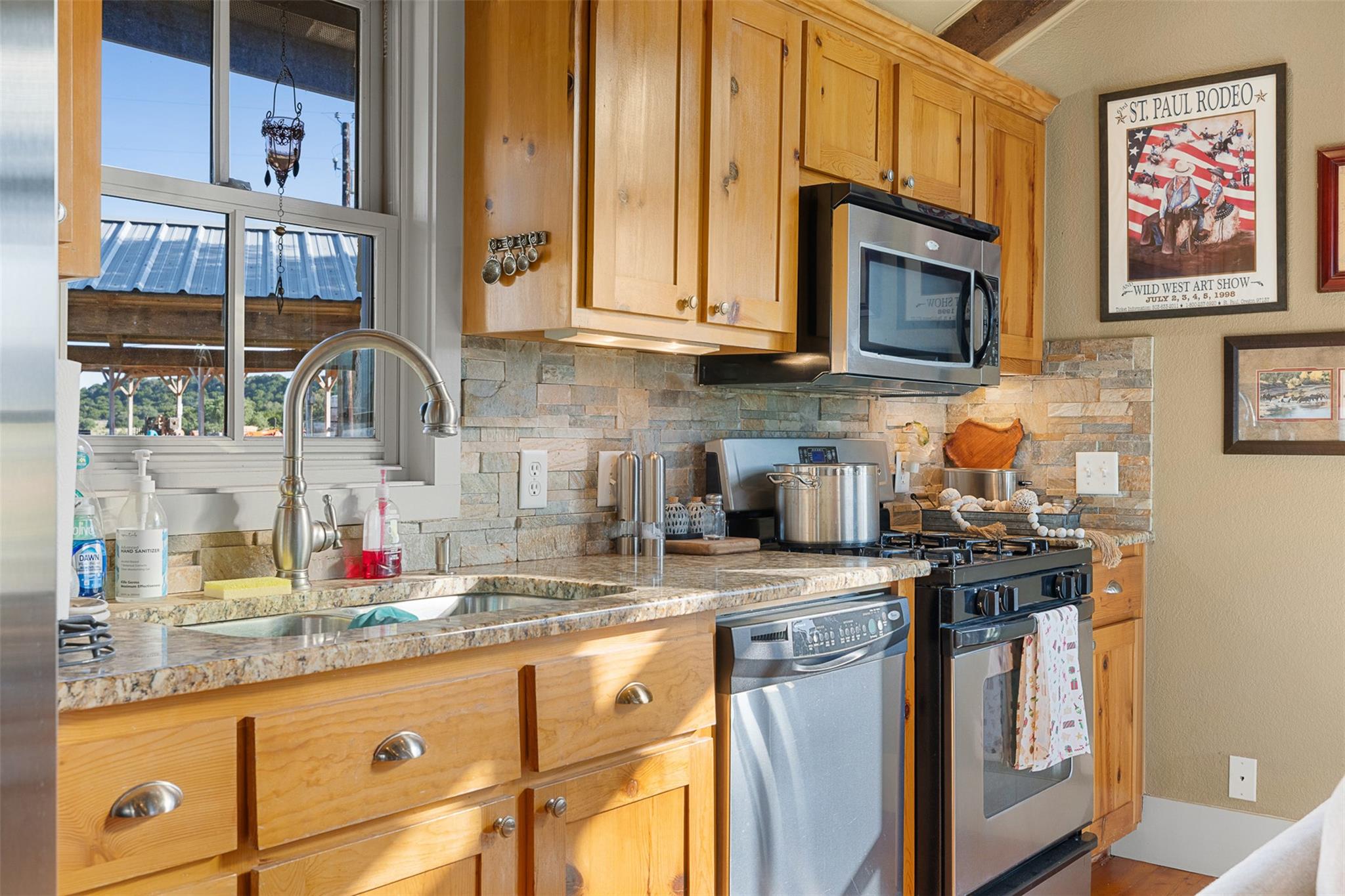 1081 County Road 1320