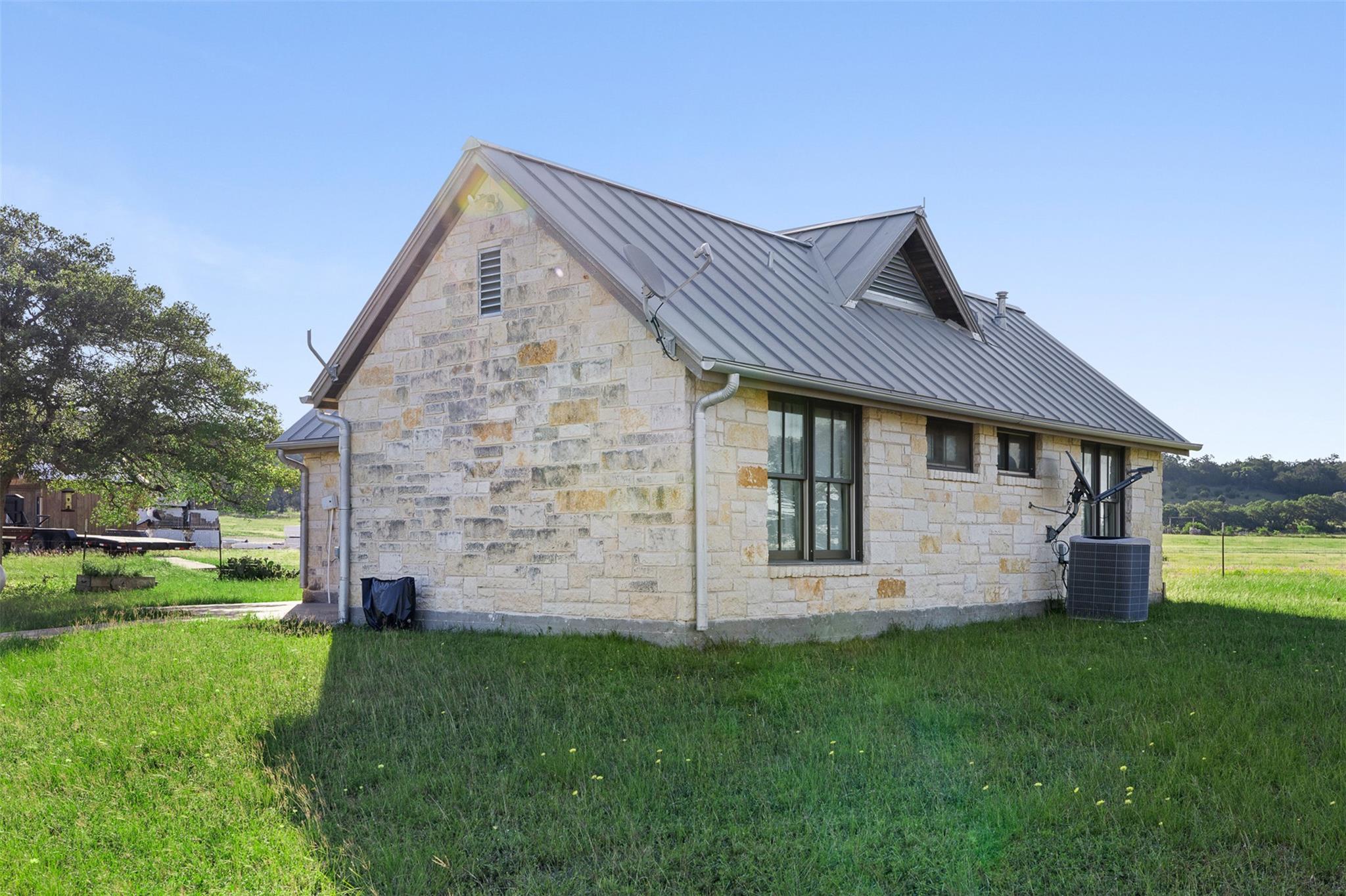 1081 County Road 1320